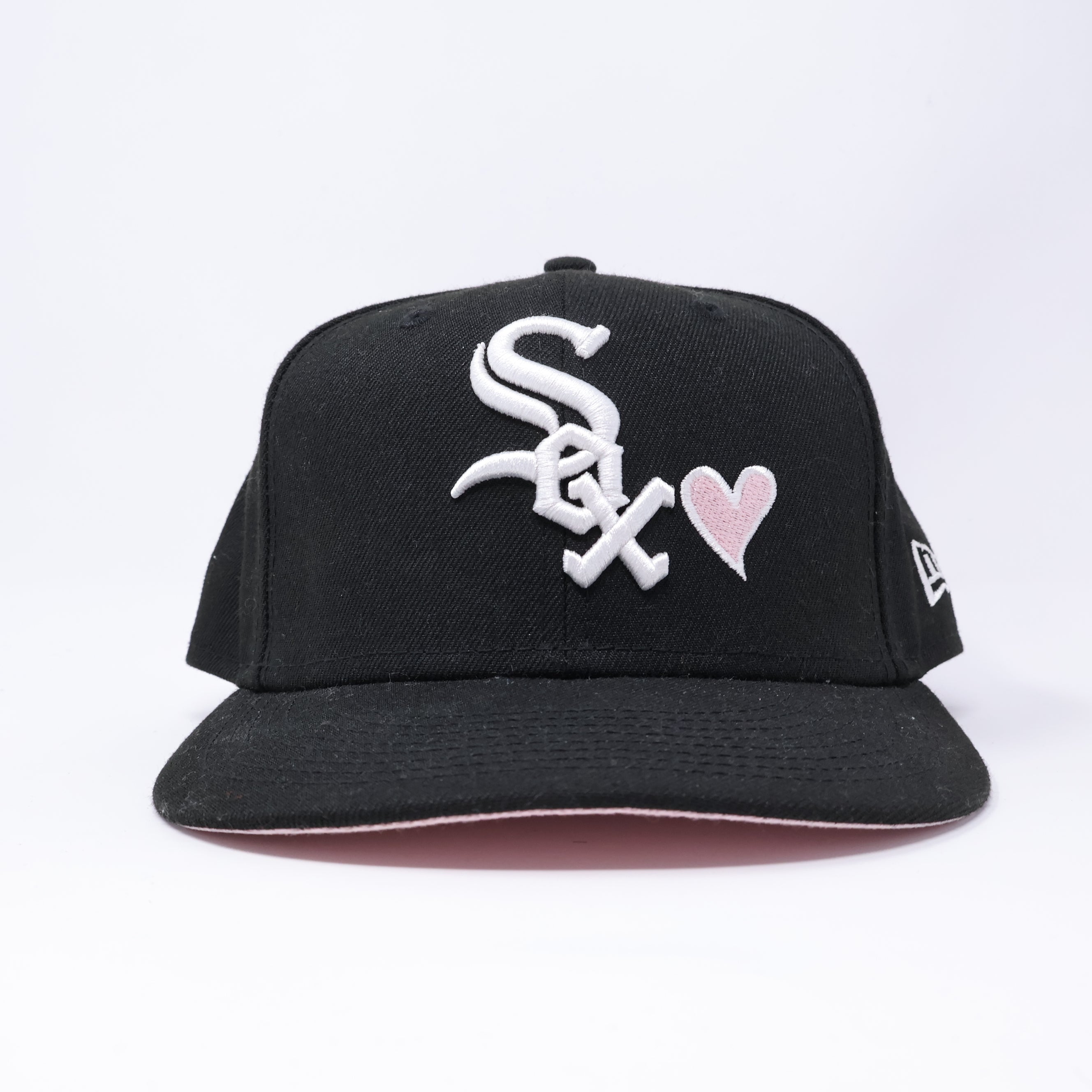 USED 3/8 Black Chicago White Sox Heart Logo 59fifty New Era Fitted Hat Cap