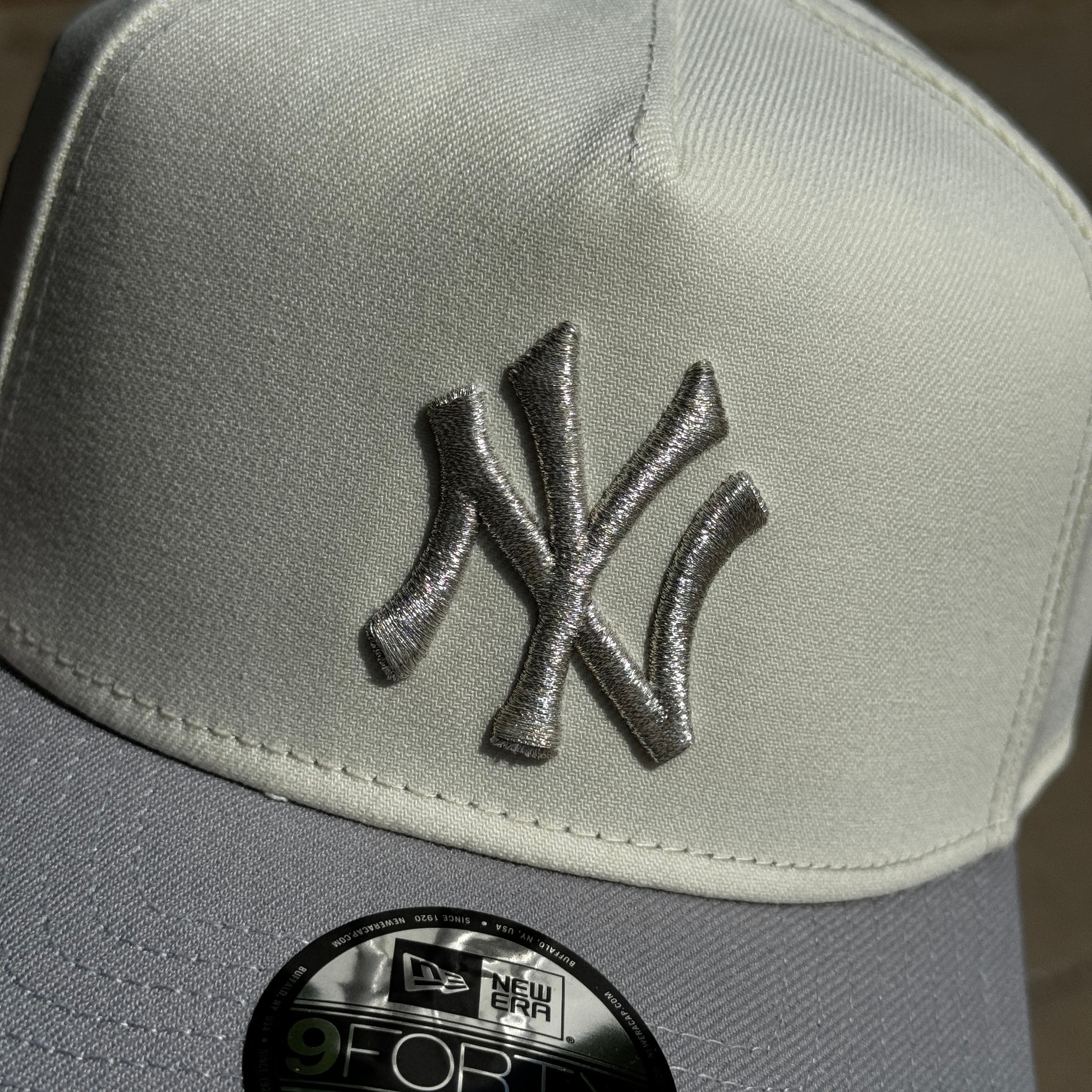 White New York Yankees 1999 World Series Adjustable 9Forty A-Frame New Era Cap Hat Dad