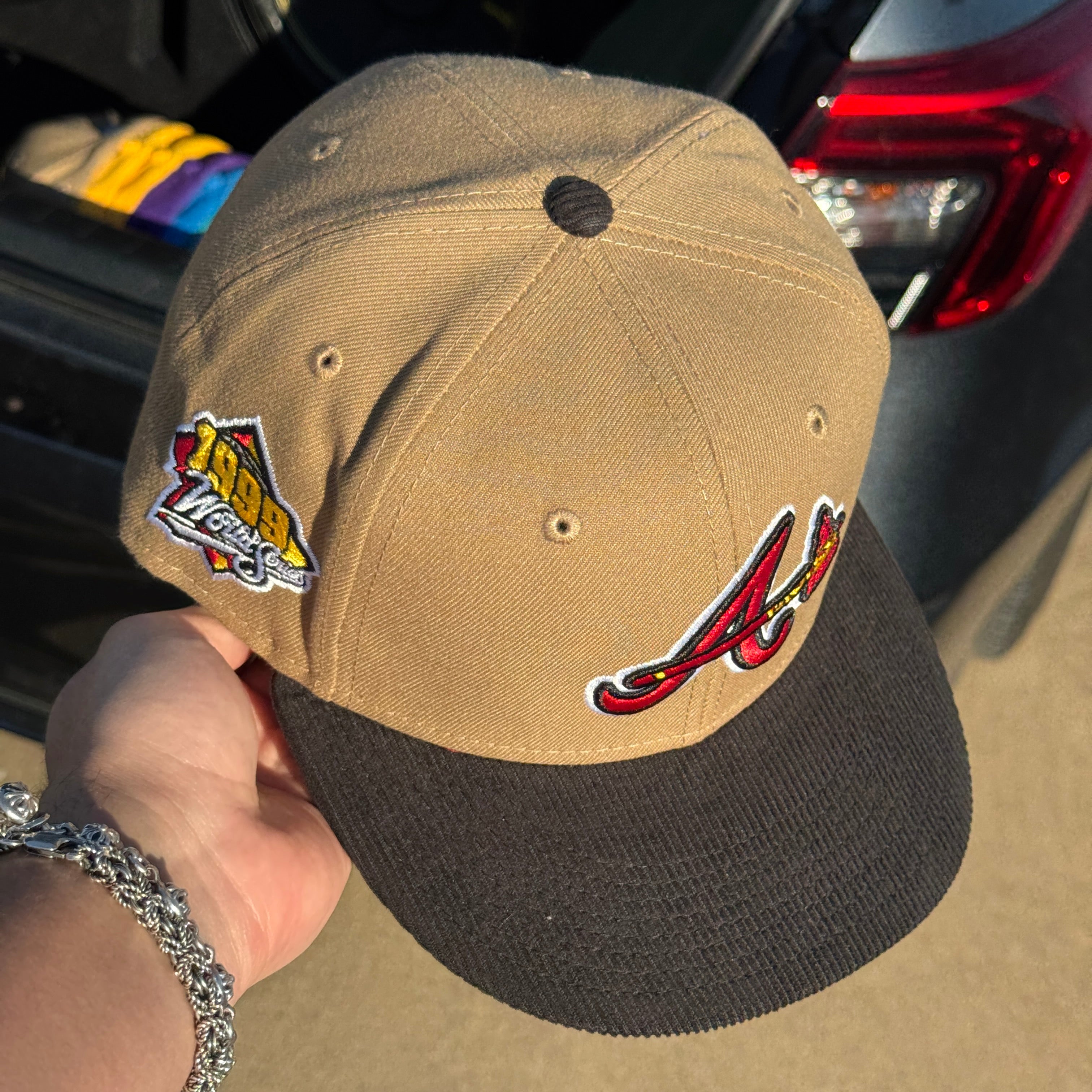 USED 5/8 Khaki Atlanta Braves 1999 World Series 59fifty New Era Fitted Hat Cap