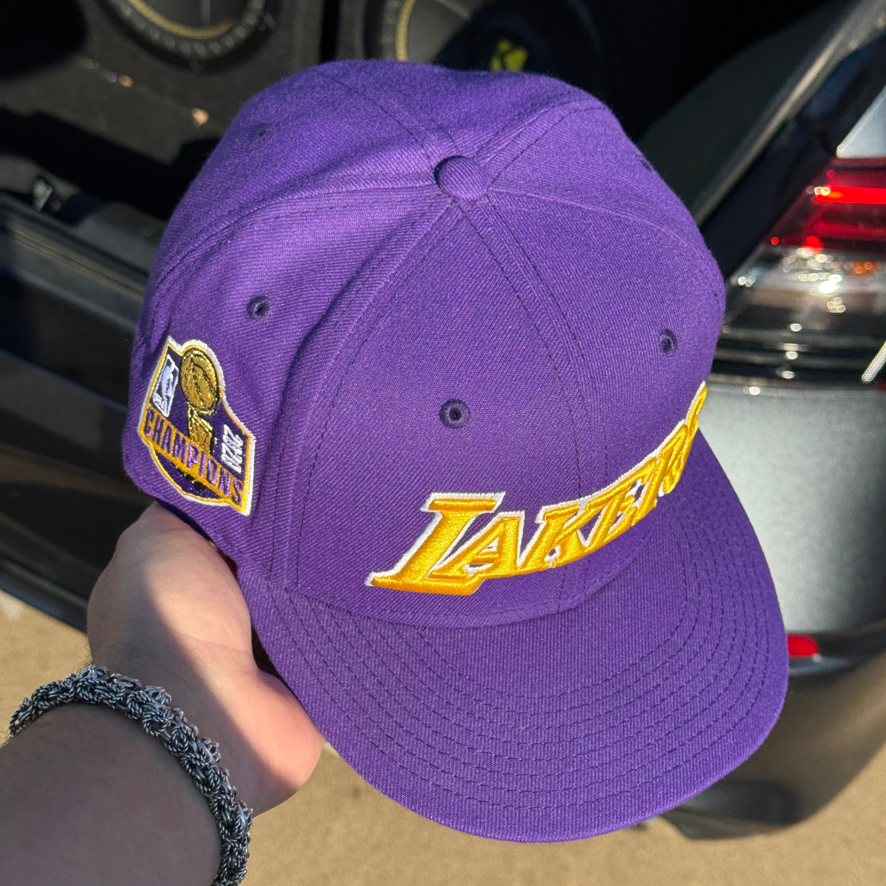 USED 5/8 Purple Los Angeles Lakers 2020 Champs NBA 59fifty New Era Fitted Hat Cap