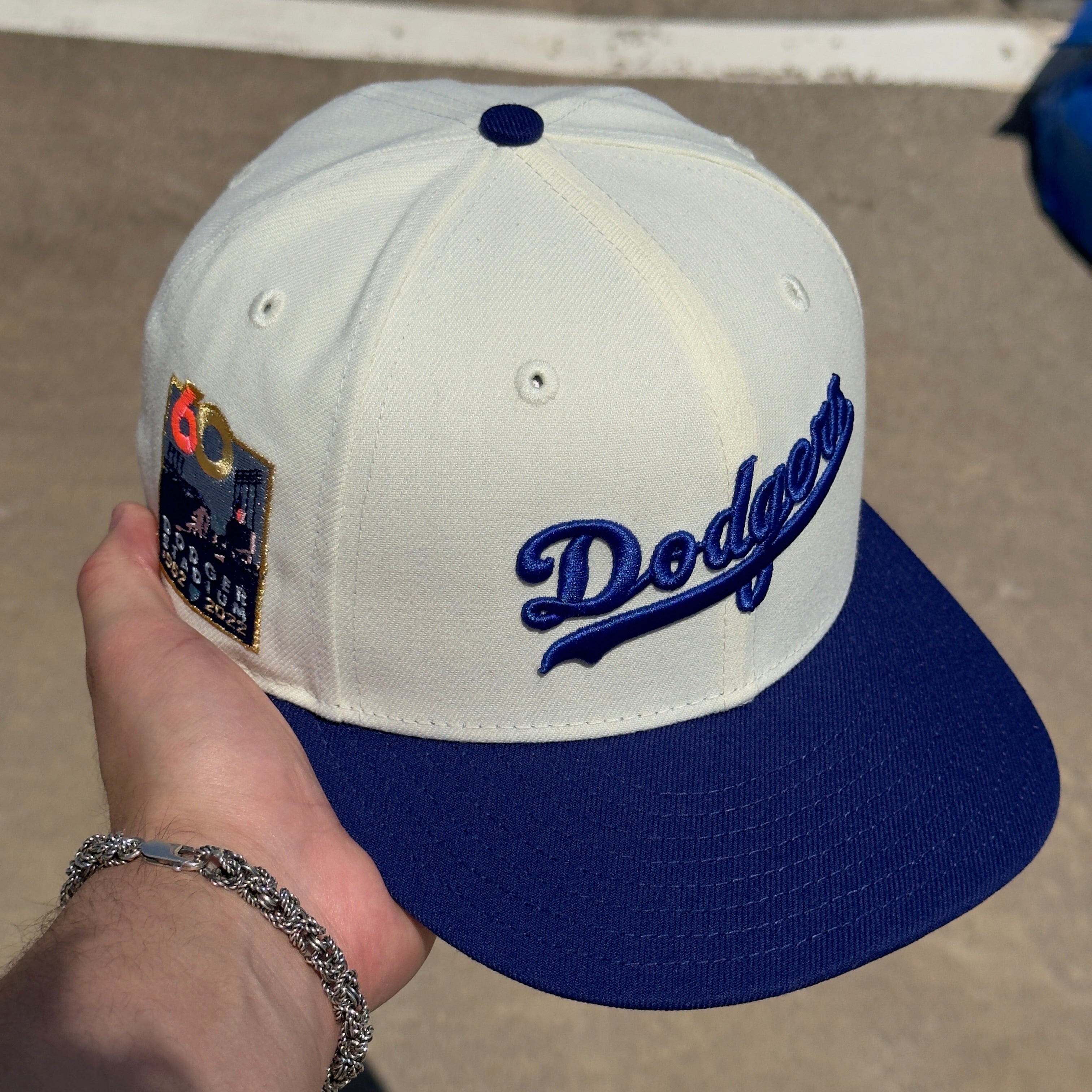 7 1/8 USED Chrome White Los Angeles Dodgers Dodger Stadium 59fifty New Era Fitted Hat