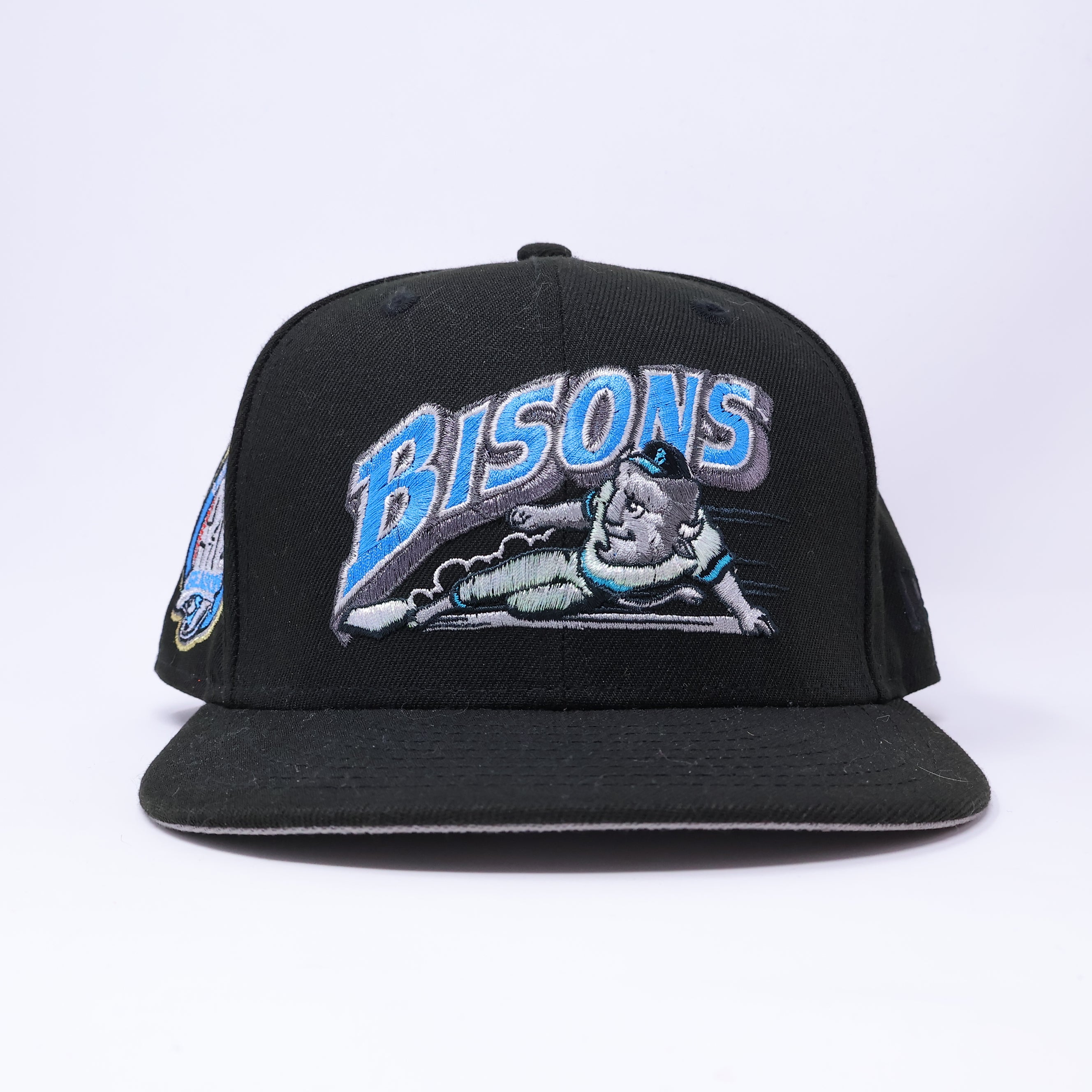USED 3/8 Black Buffalo Bisons 30th Season 59fifty New Era Fitted Hat Cap
