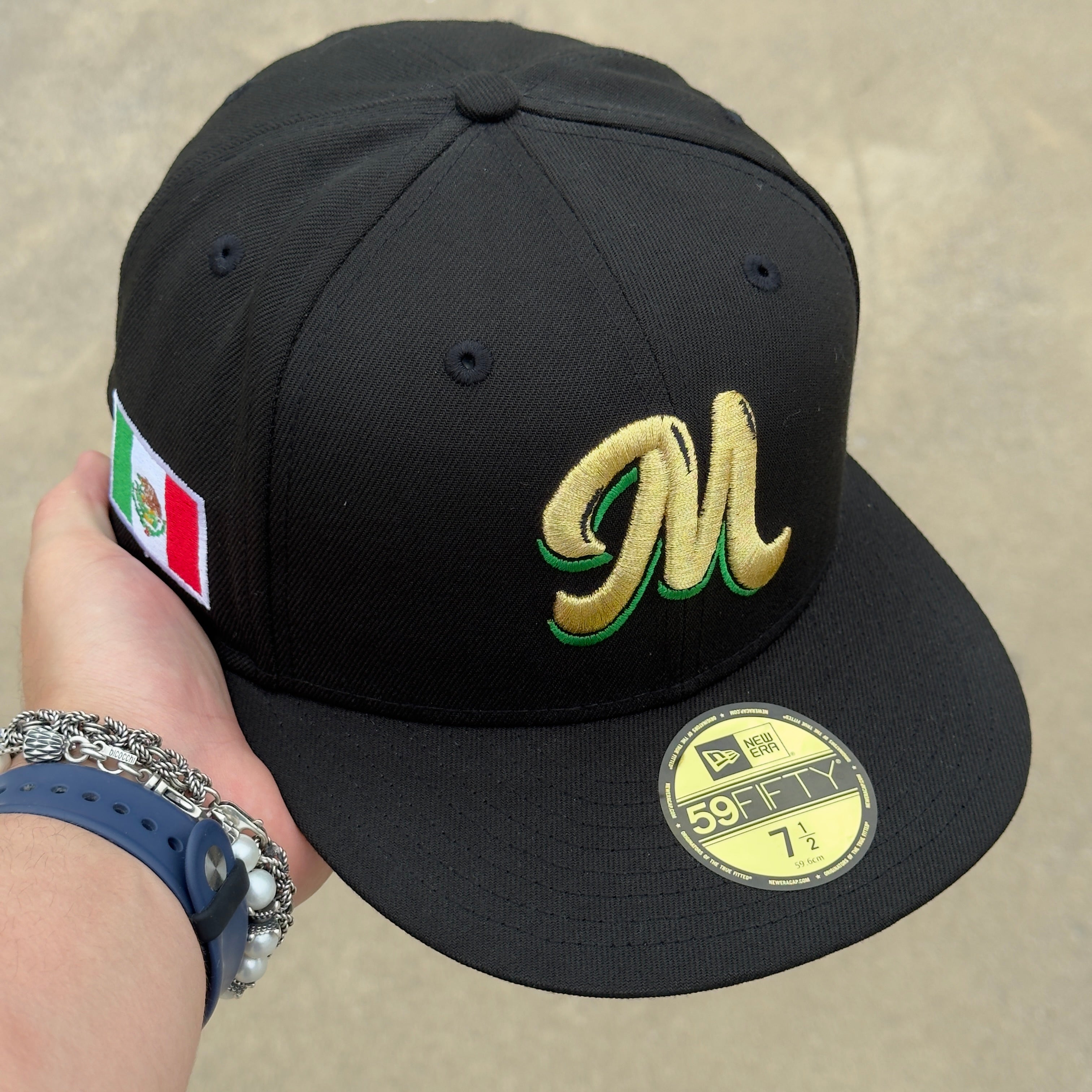 7 1/2 NEW Black Gold Mexico WBC Classic League Mexican Flag 59fifty New Era Fitted Cap Hat