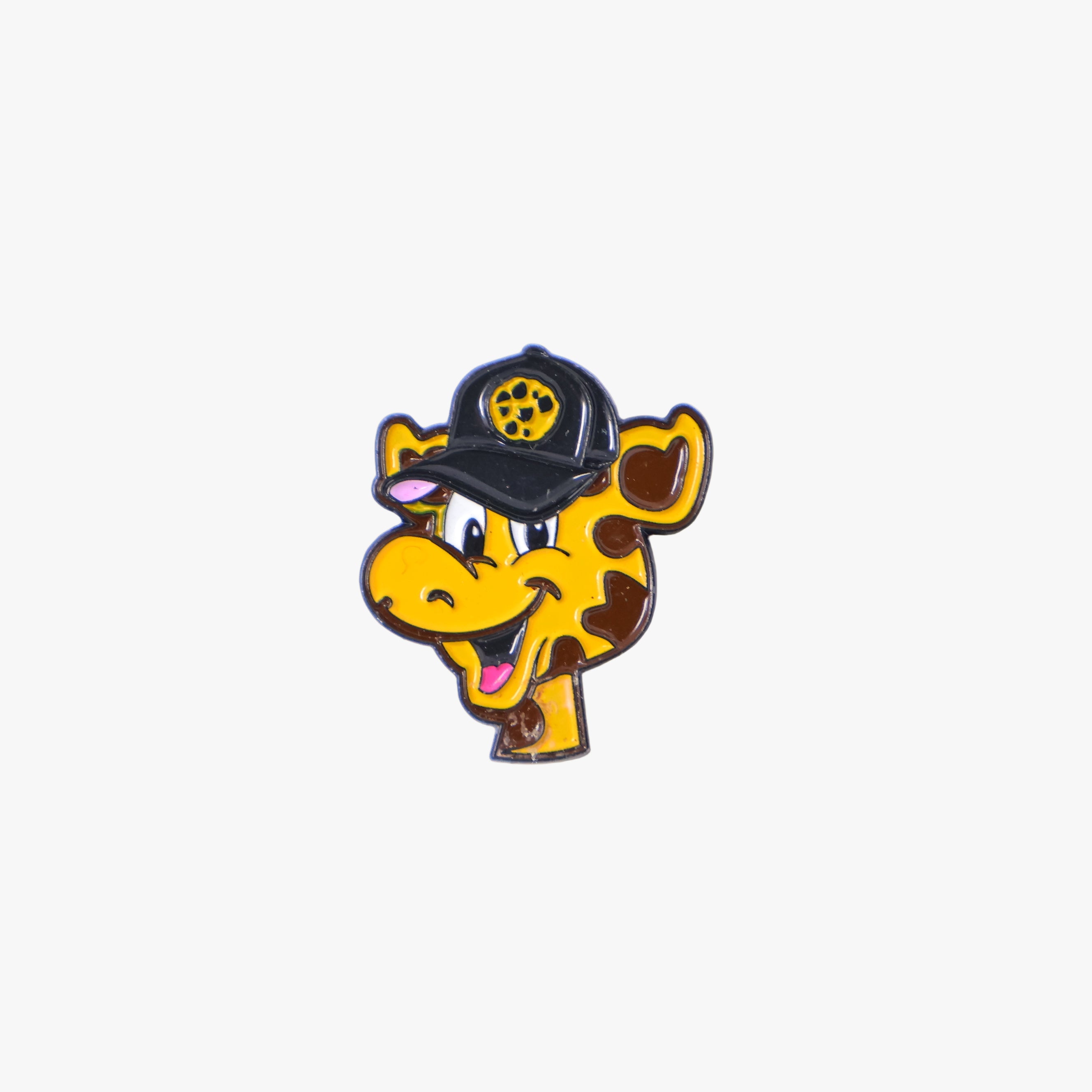 Giraffe Graphic Pin