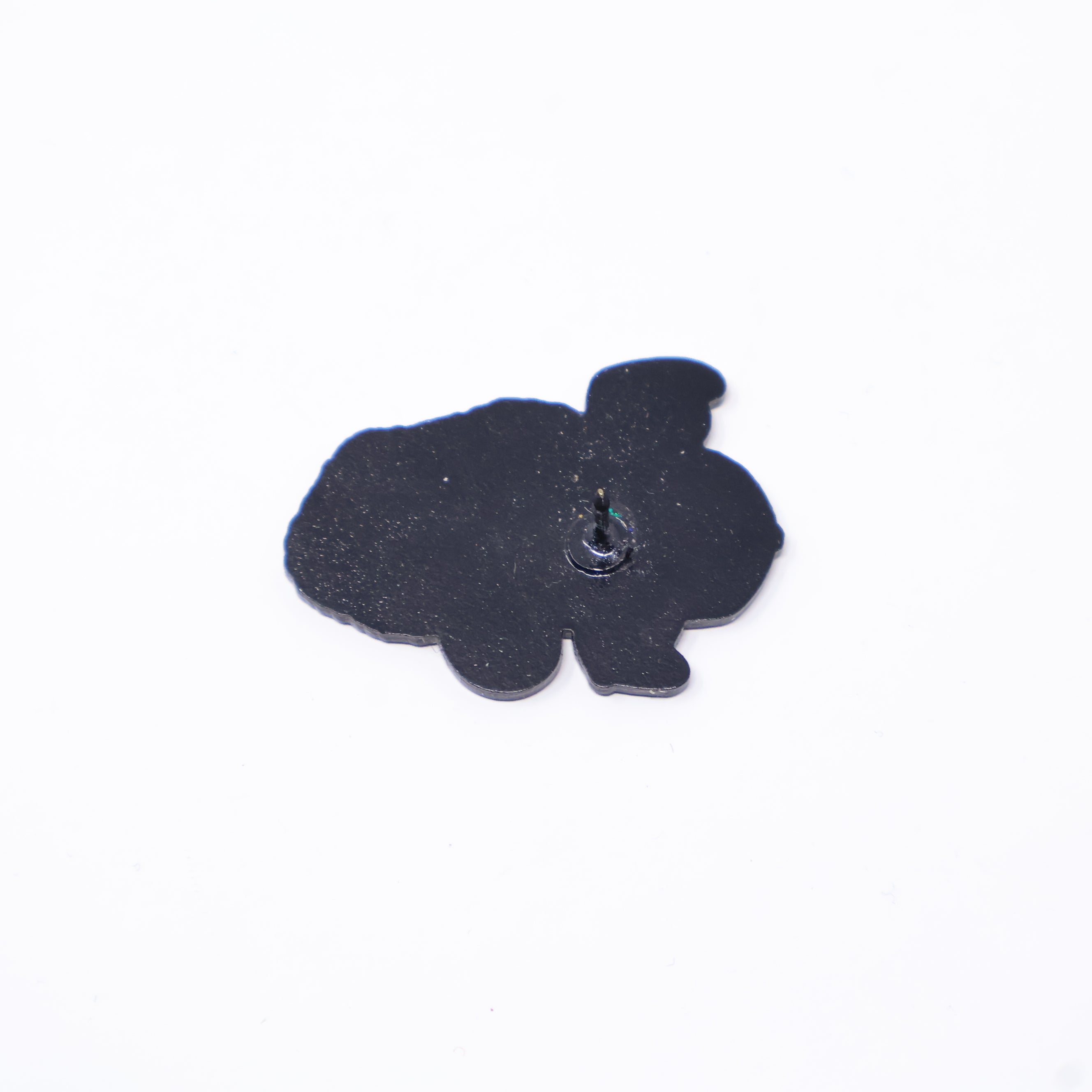 Unc Giraffe Graphic Pin