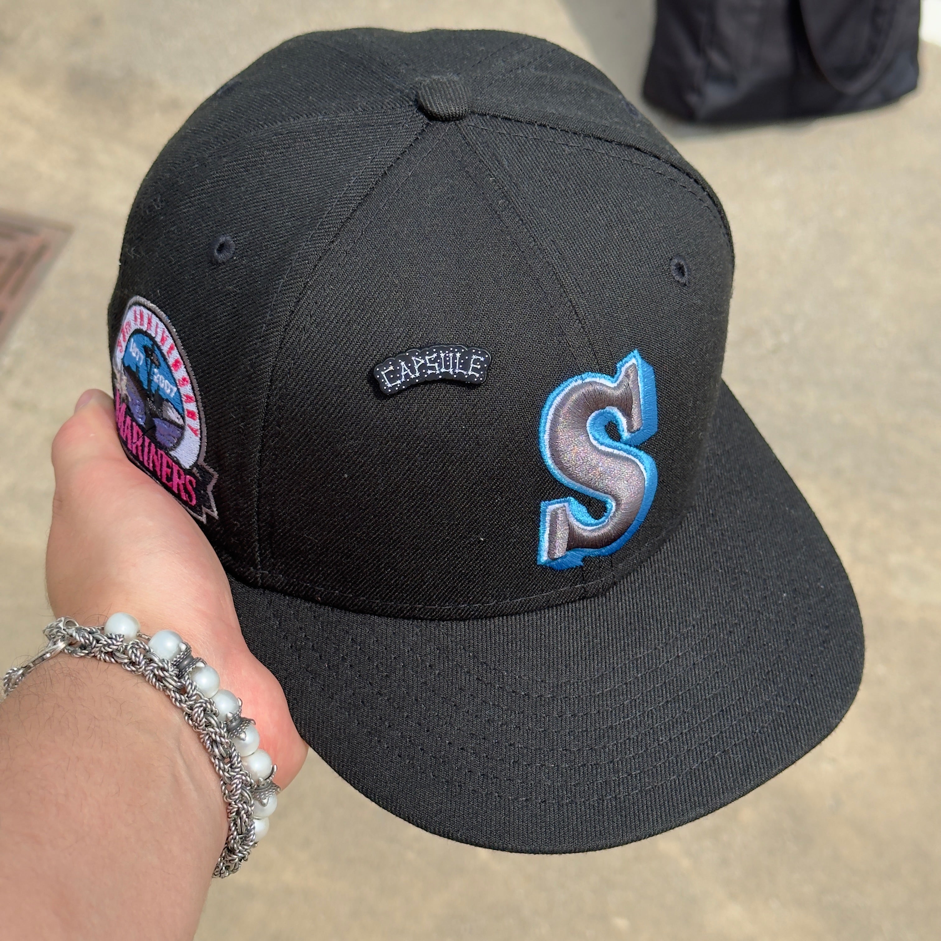 7 1/8 USED Black Seattle Mariners 30th Anniversary Capsule 59fifty New Era Fitted Cap