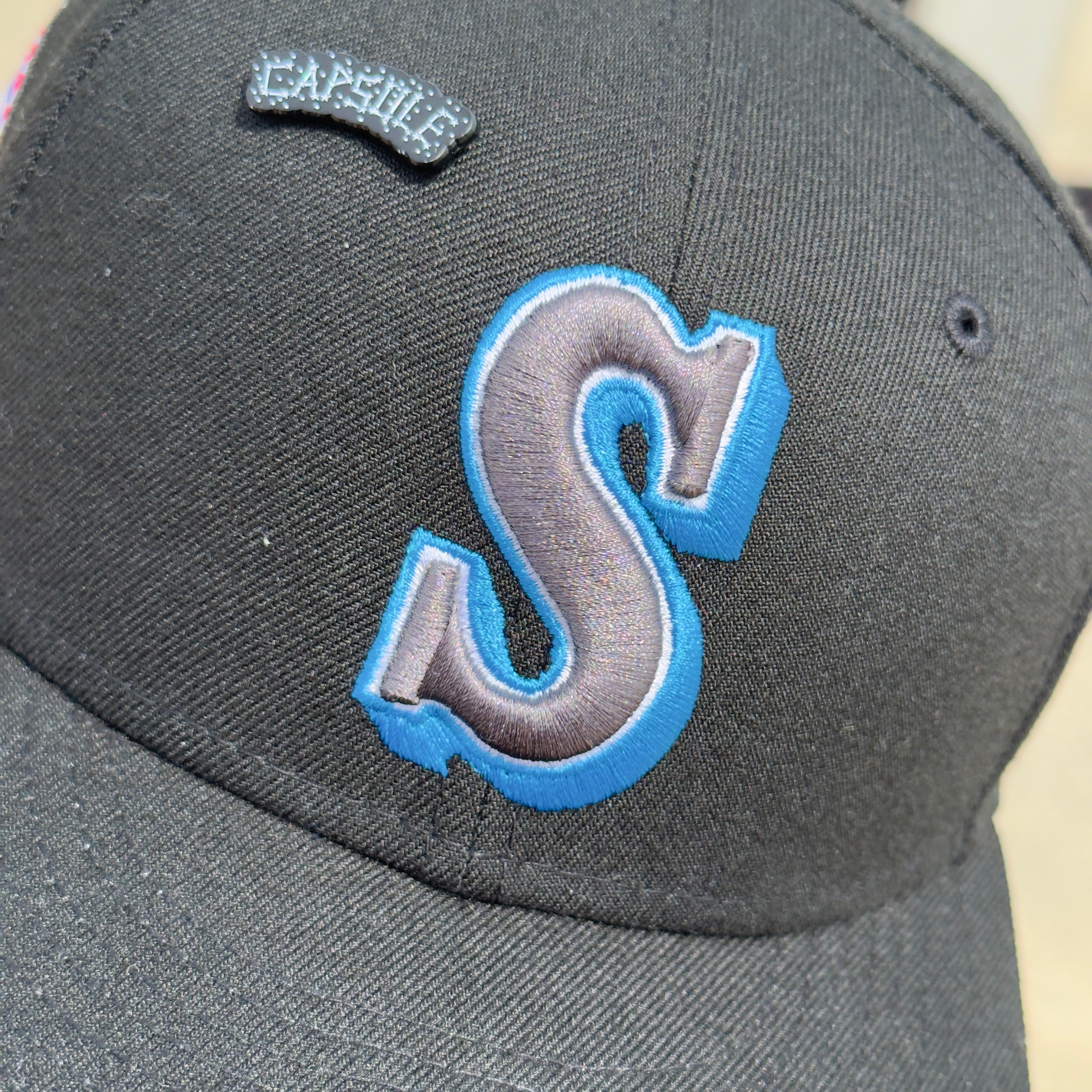 7 1/8 USED Black Seattle Mariners 30th Anniversary Capsule 59fifty New Era Fitted Cap