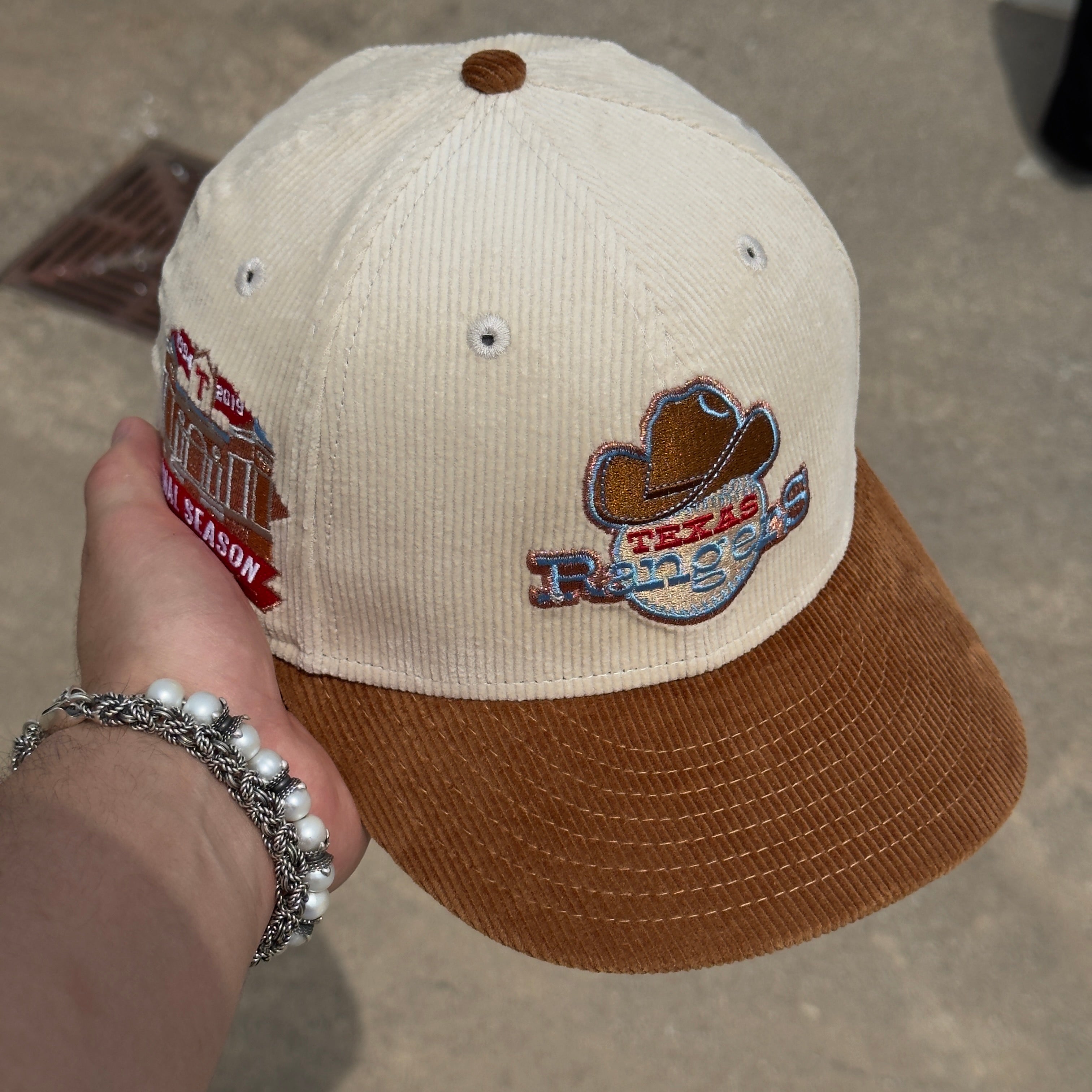 7 1/8 USED Corduroy Texas Rangers Final Season Caramel 59fifty New Era Fitted Cap