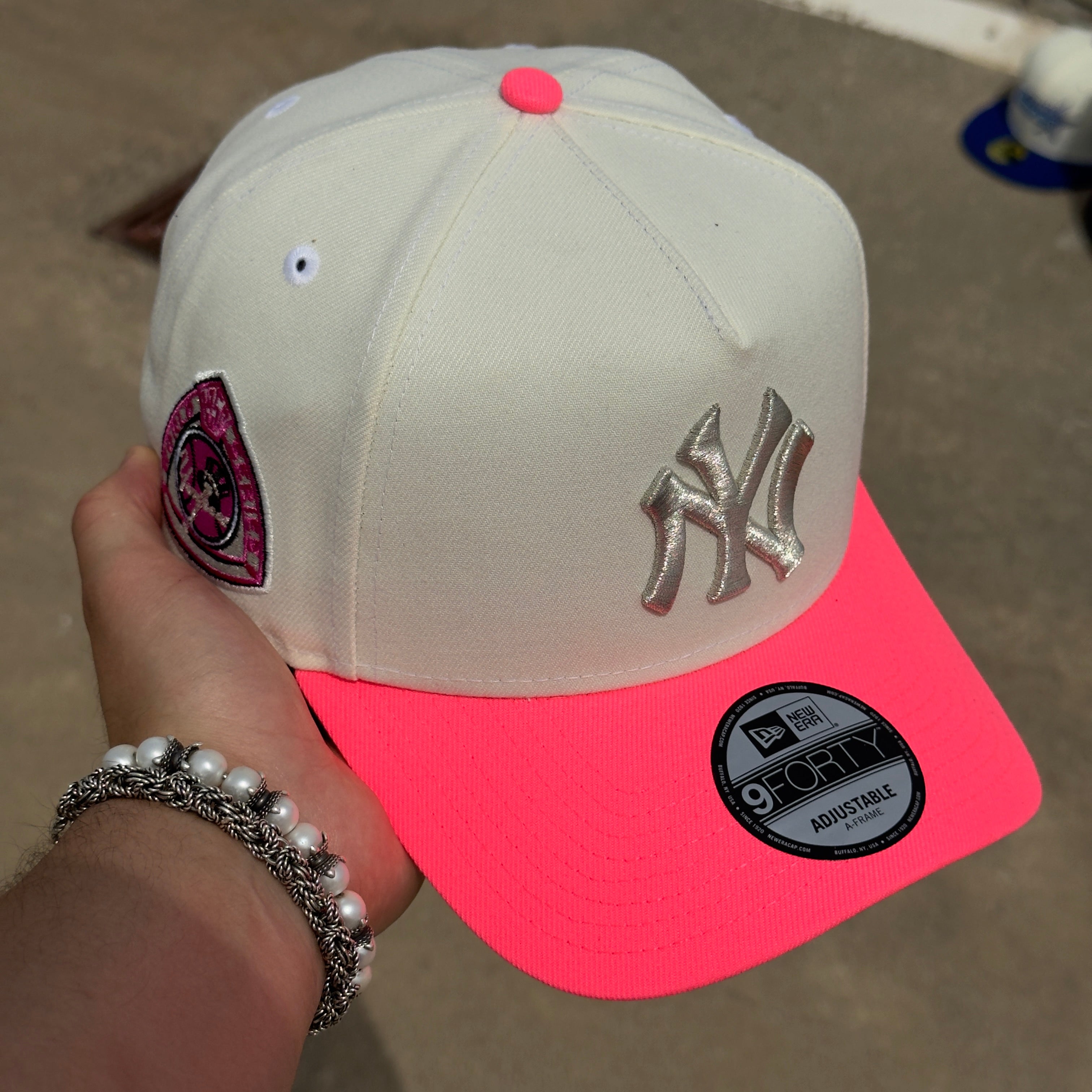 Chrome New York Yankees Pink Cute Lady New Era 9Forty Adjustable One Size A-Frame