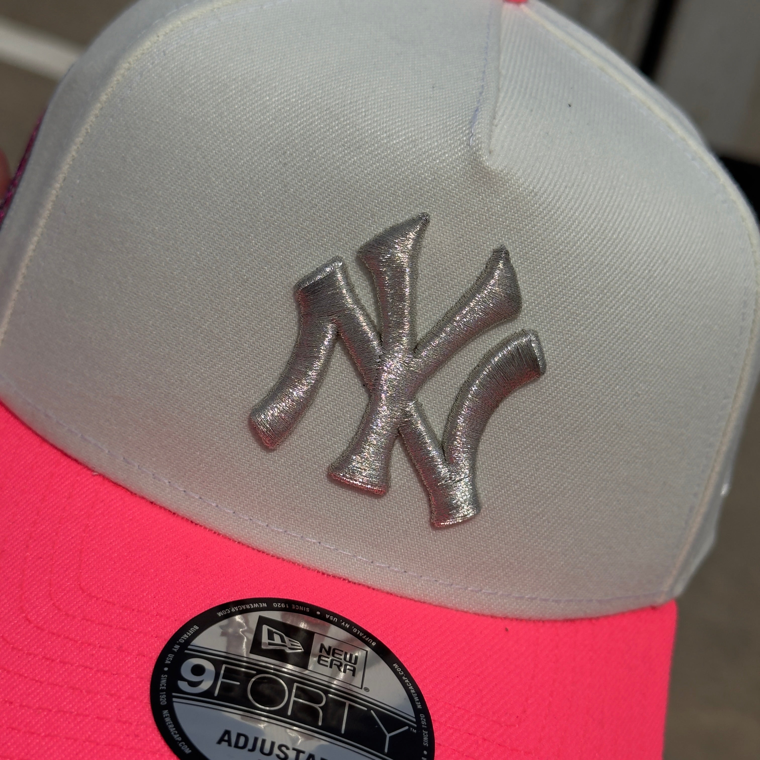 Chrome New York Yankees Pink Cute Lady New Era 9Forty Adjustable One Size A-Frame