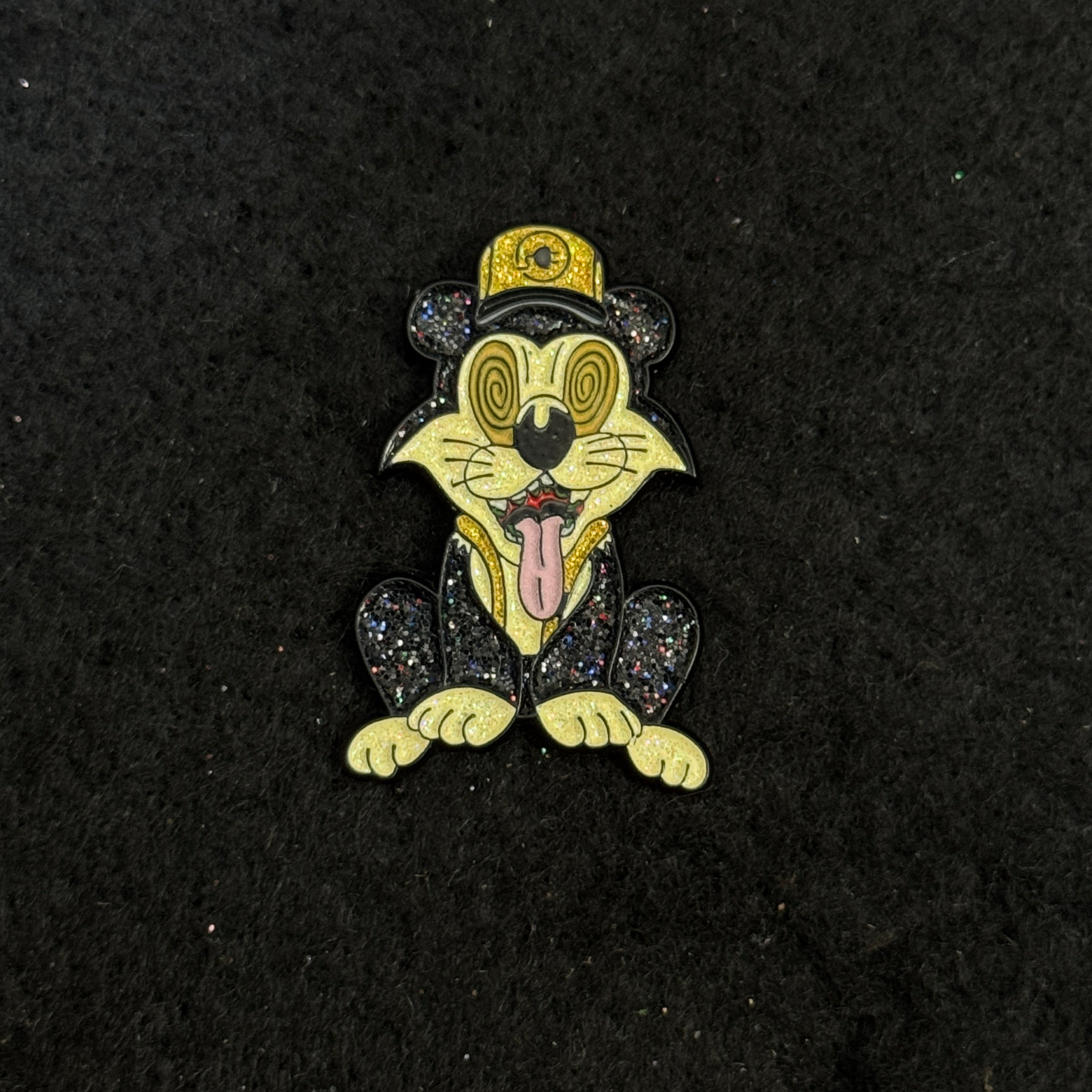 Psyco Cat Black (Gold Cap) Graphic Pin