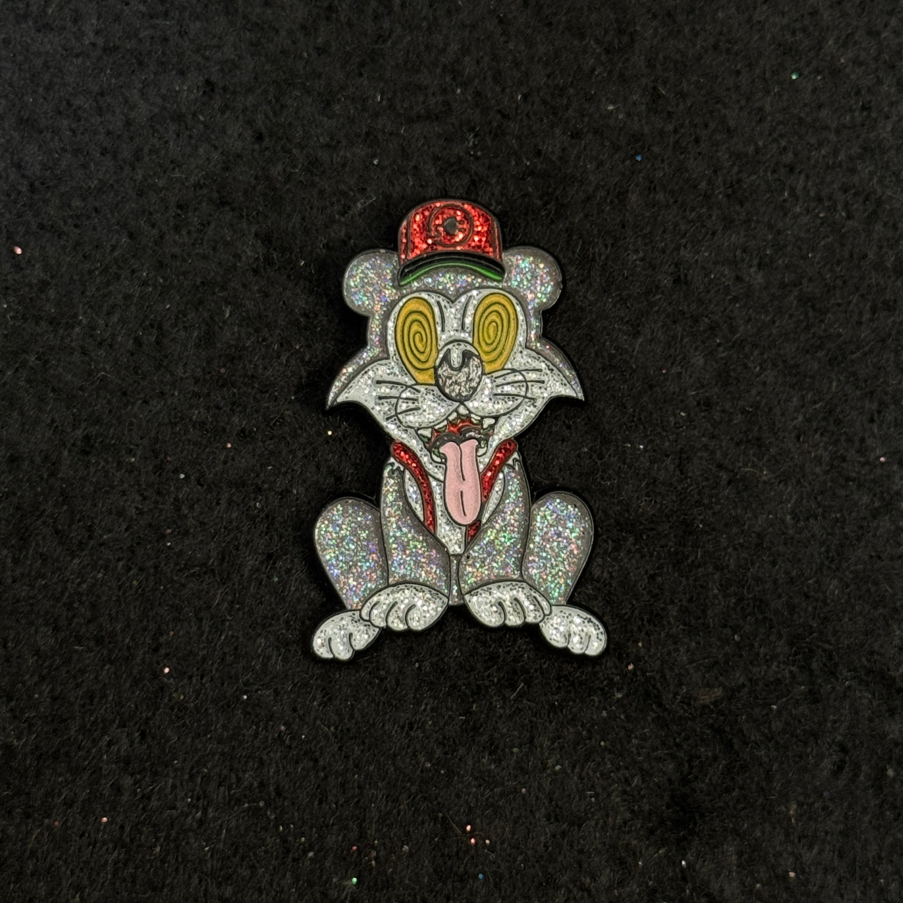 Psyco Cat Gray Graphic Pin