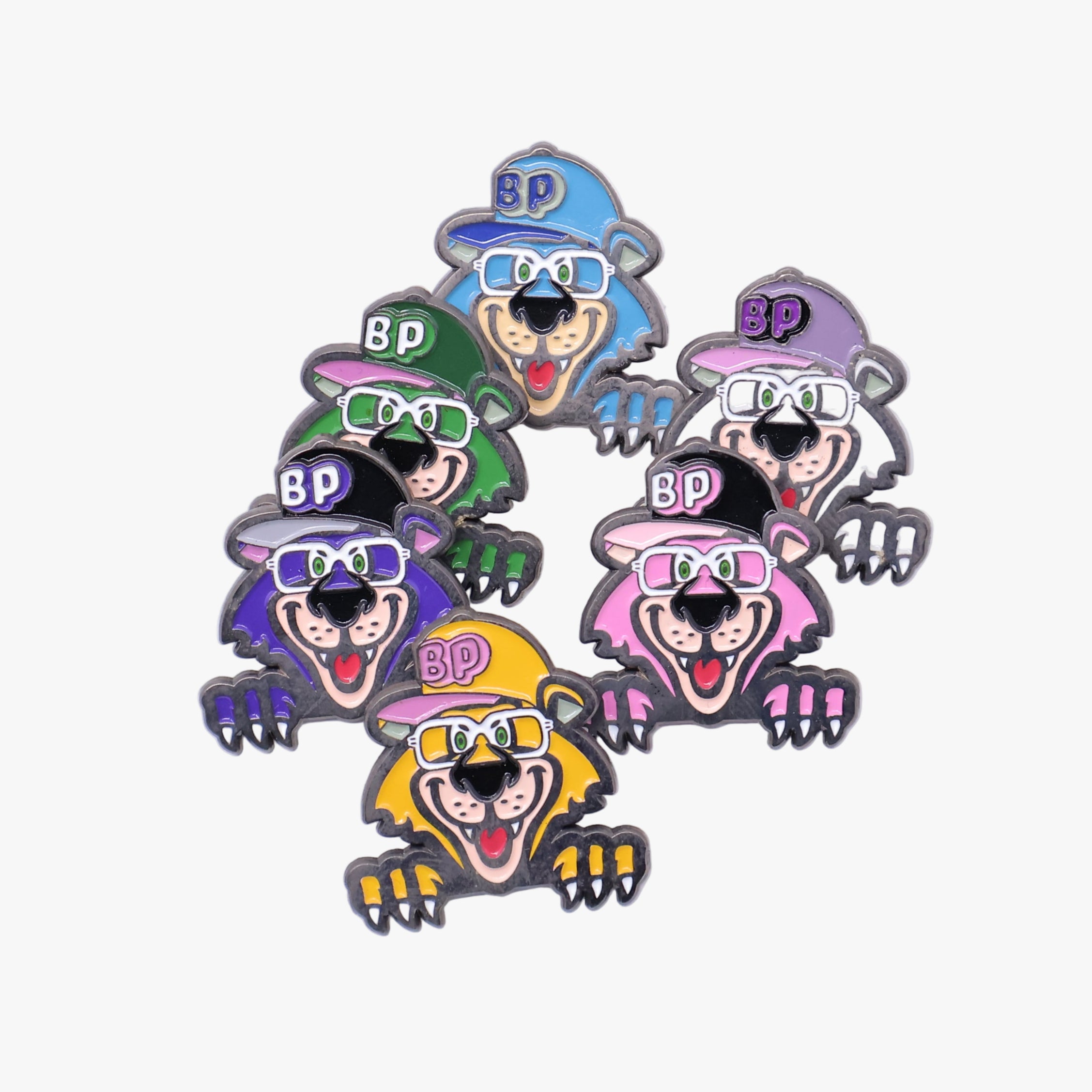 Tiger Peeker Pin