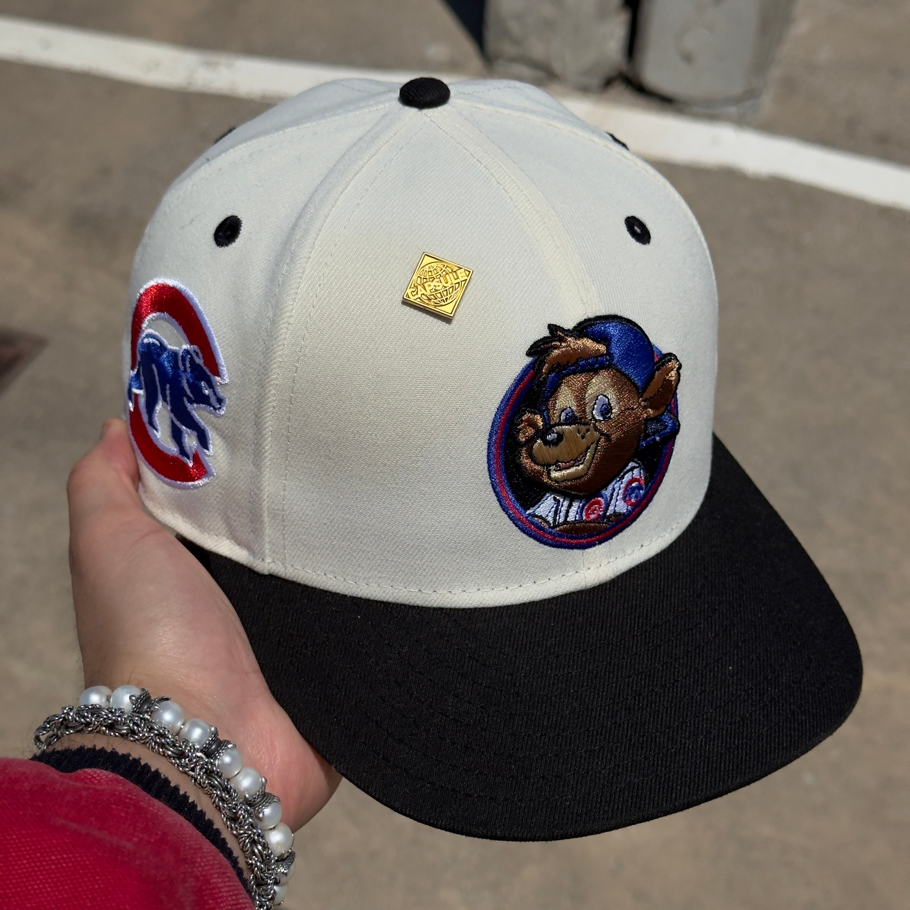 7 1/4 USED Chicago Cubs Clark Capsule Sox Mascot 59fifty New Era Fitted Hat Cap