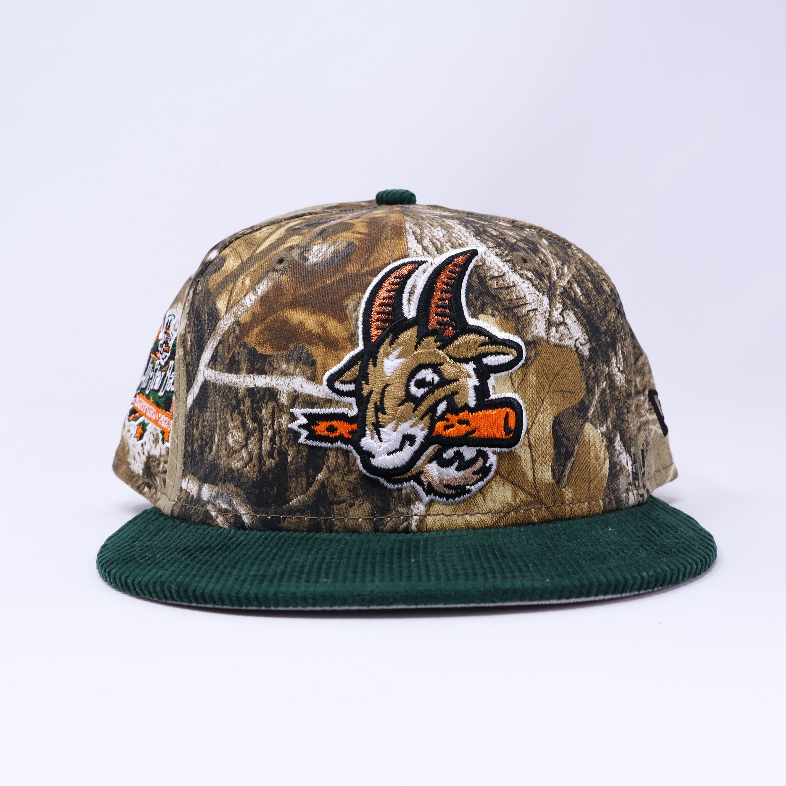 NWT 1/4 Realtree Hartford Yard Goats Minor League 59fifty New Era Fitted Hat Cap