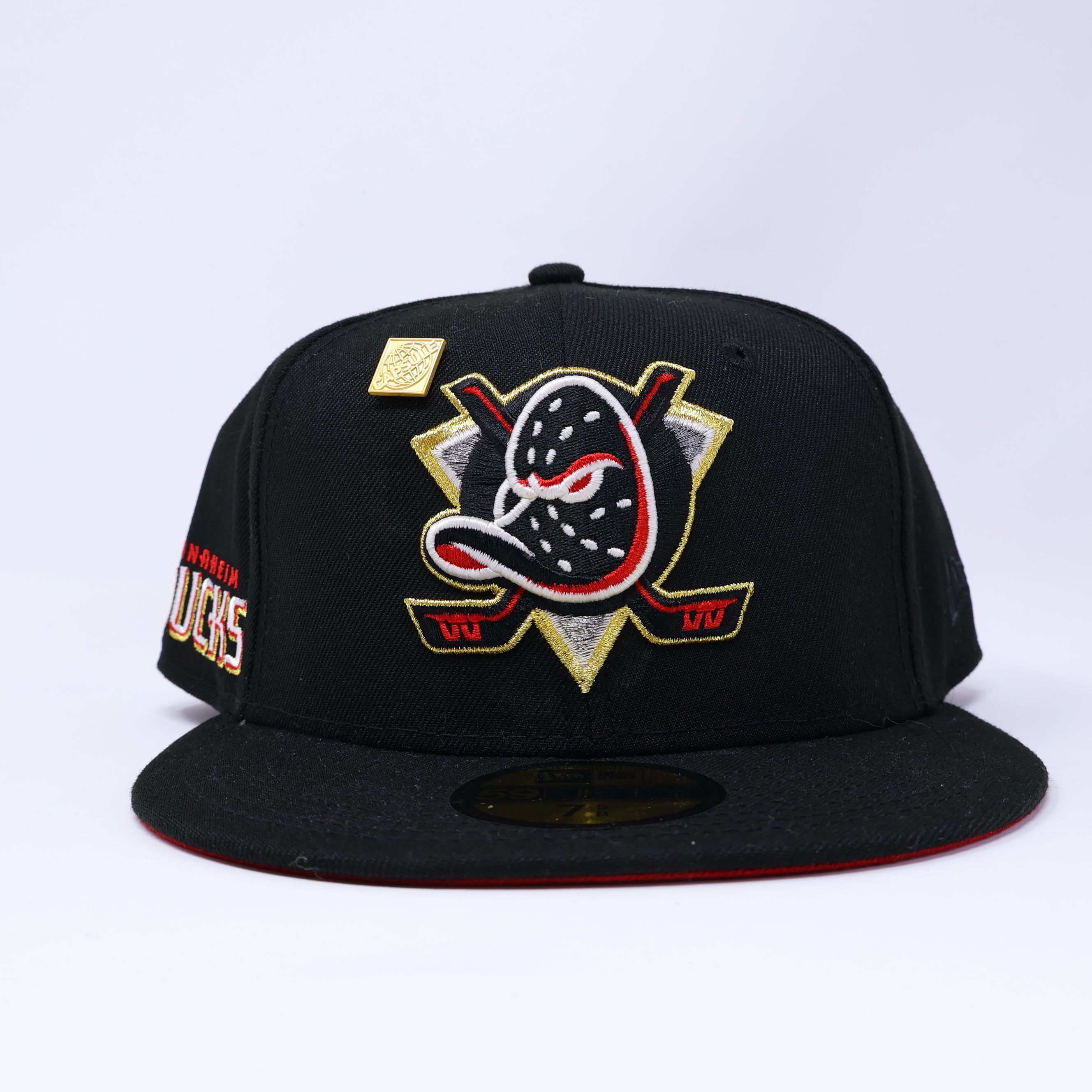 NWT 5/8 Black Anaheim Ducks NHL 59fifty New Era Fitted Hat Cap