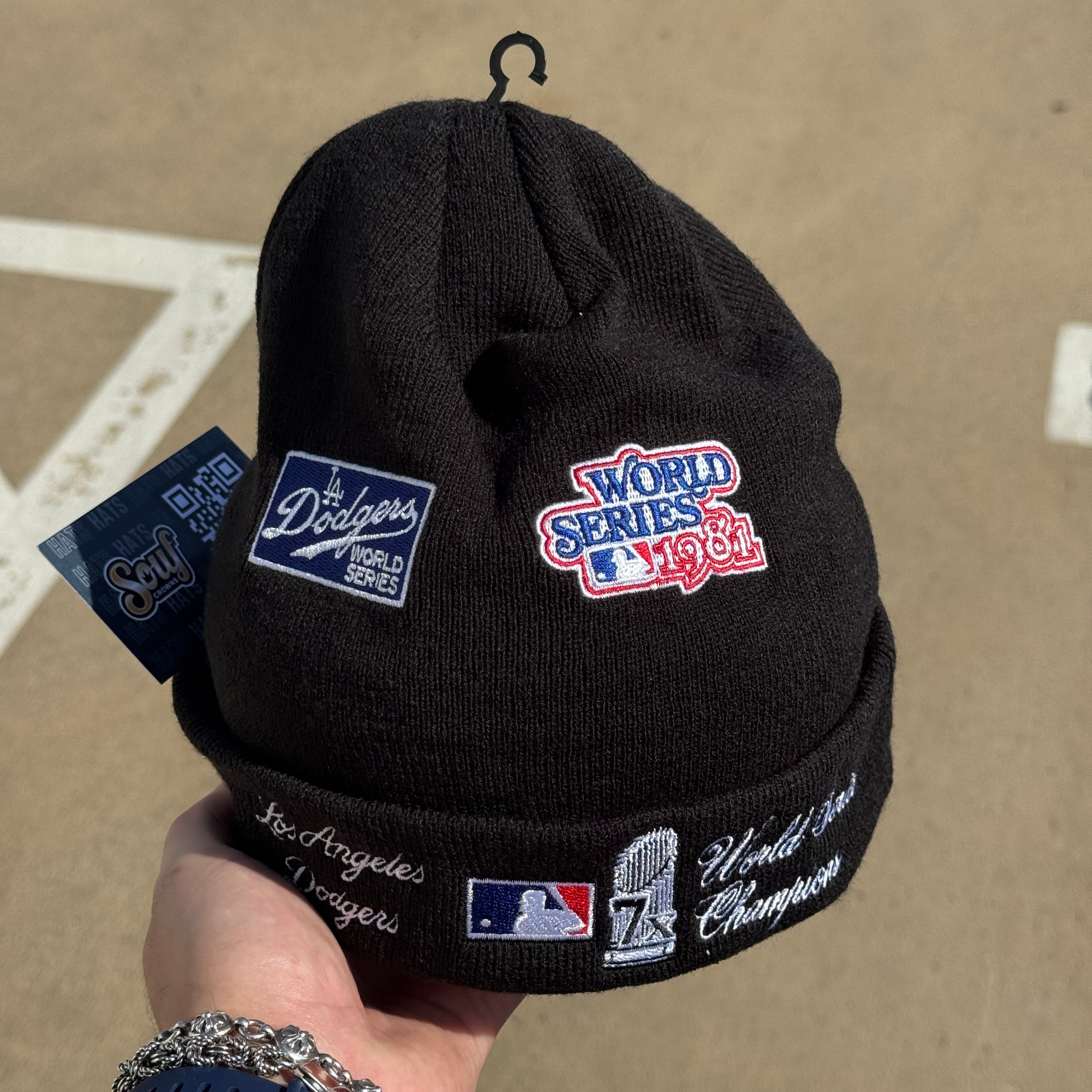 NWT MLB Los Angeles Dodgers New Era Unisex Mens Womens Ski Cap Warm Knit