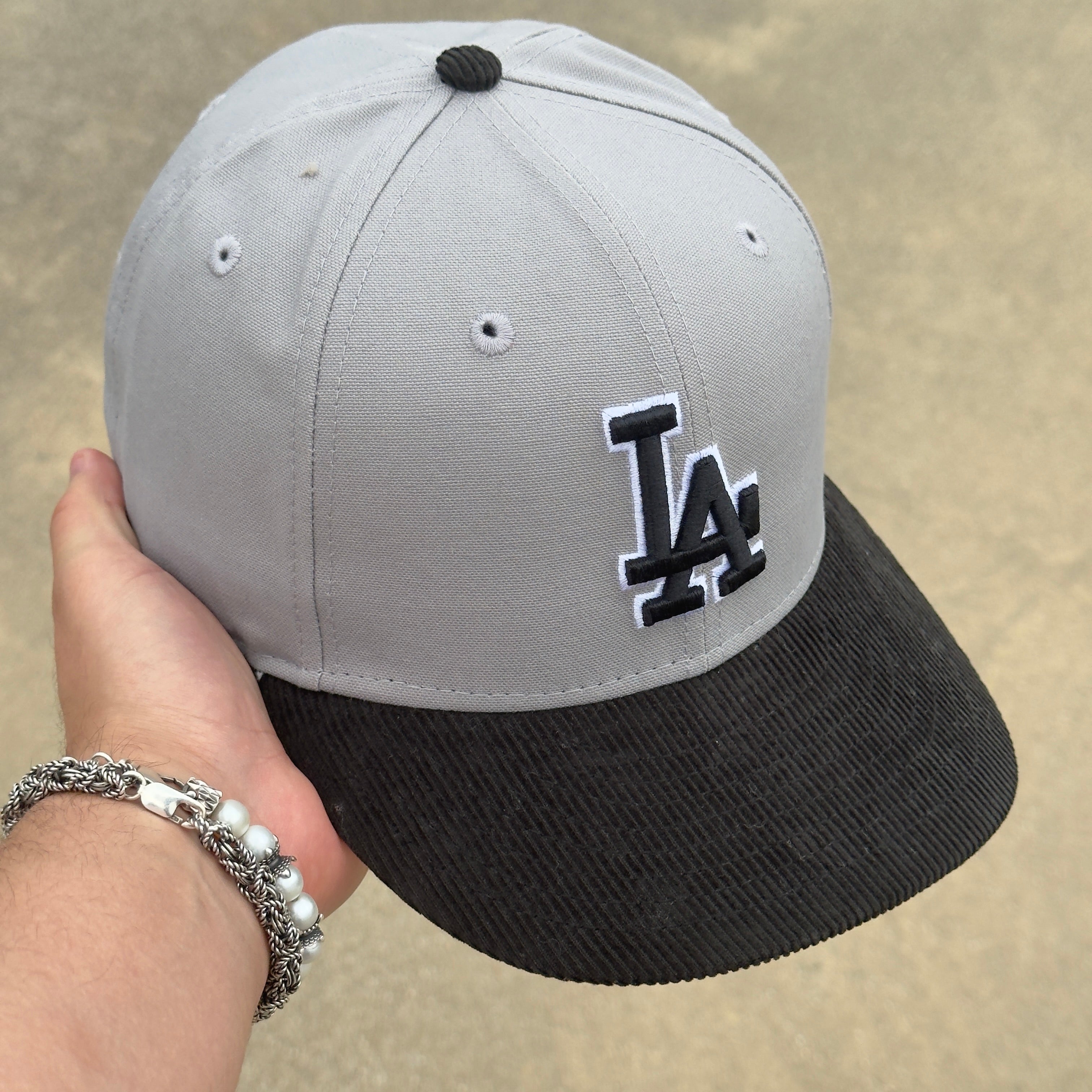 7 5/8 USED Black Corduroy Los Angeles Dodgers Simple 59fifty New Era Fitted Hat Cap