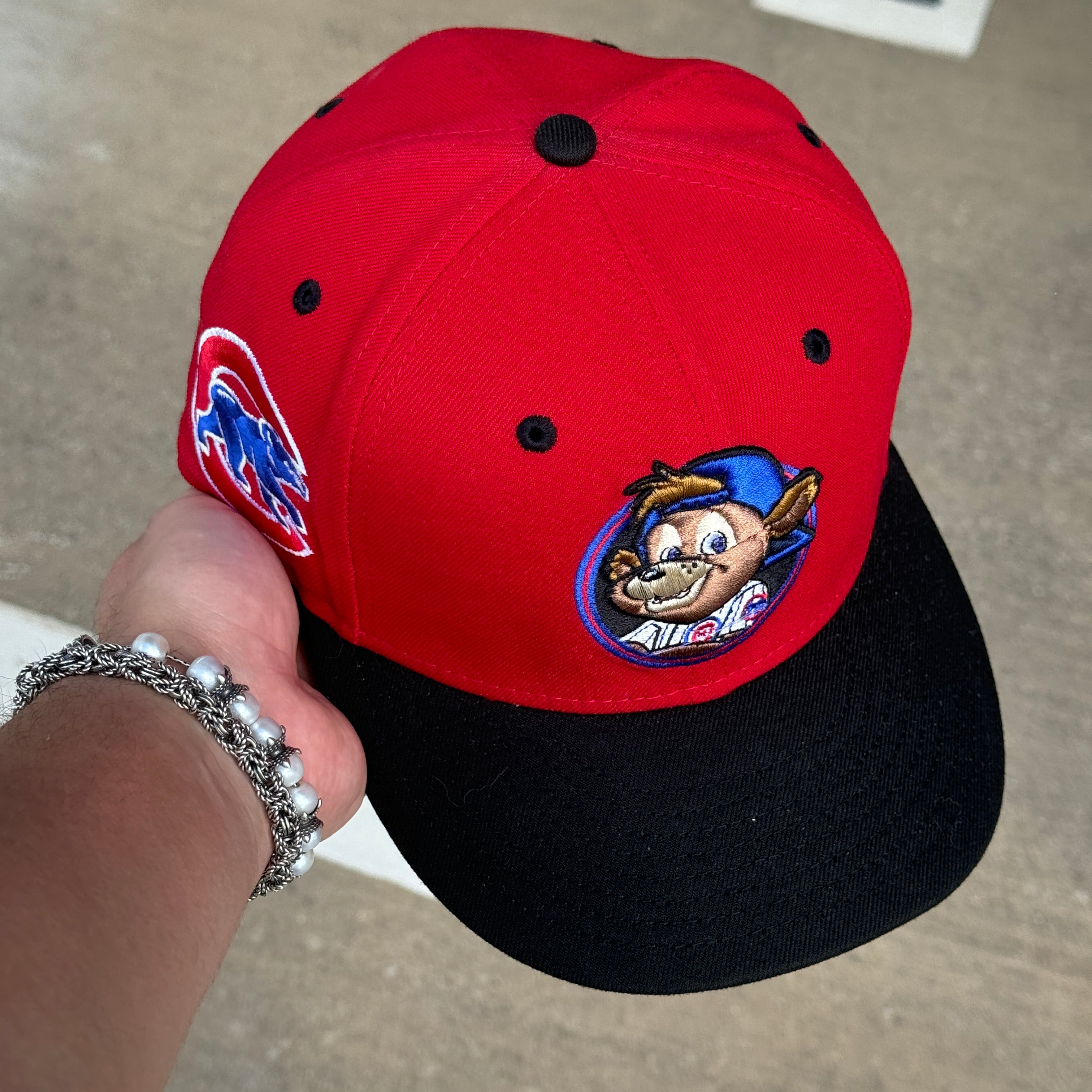 USED 1/2 Red Chicago Cubs Mascot C Logo 59fifty New Era Fitted Hat Cap