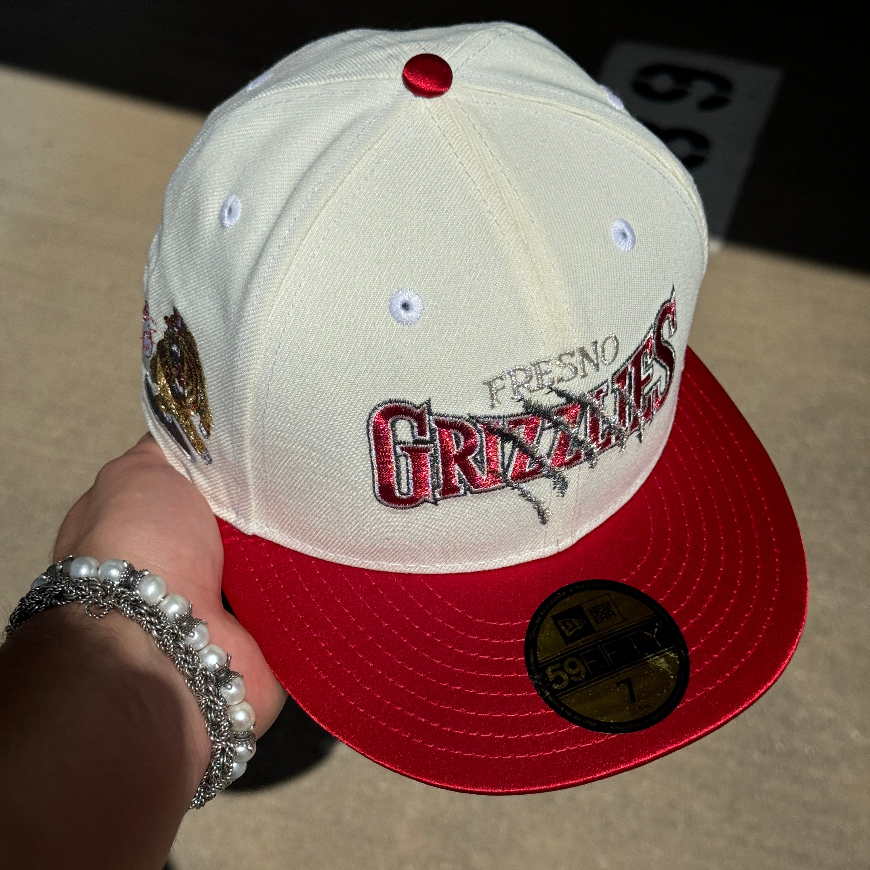 NEW 7 Chrome Fresno Grizzlies Bear 59fifty New Era Fitted Hat Cap