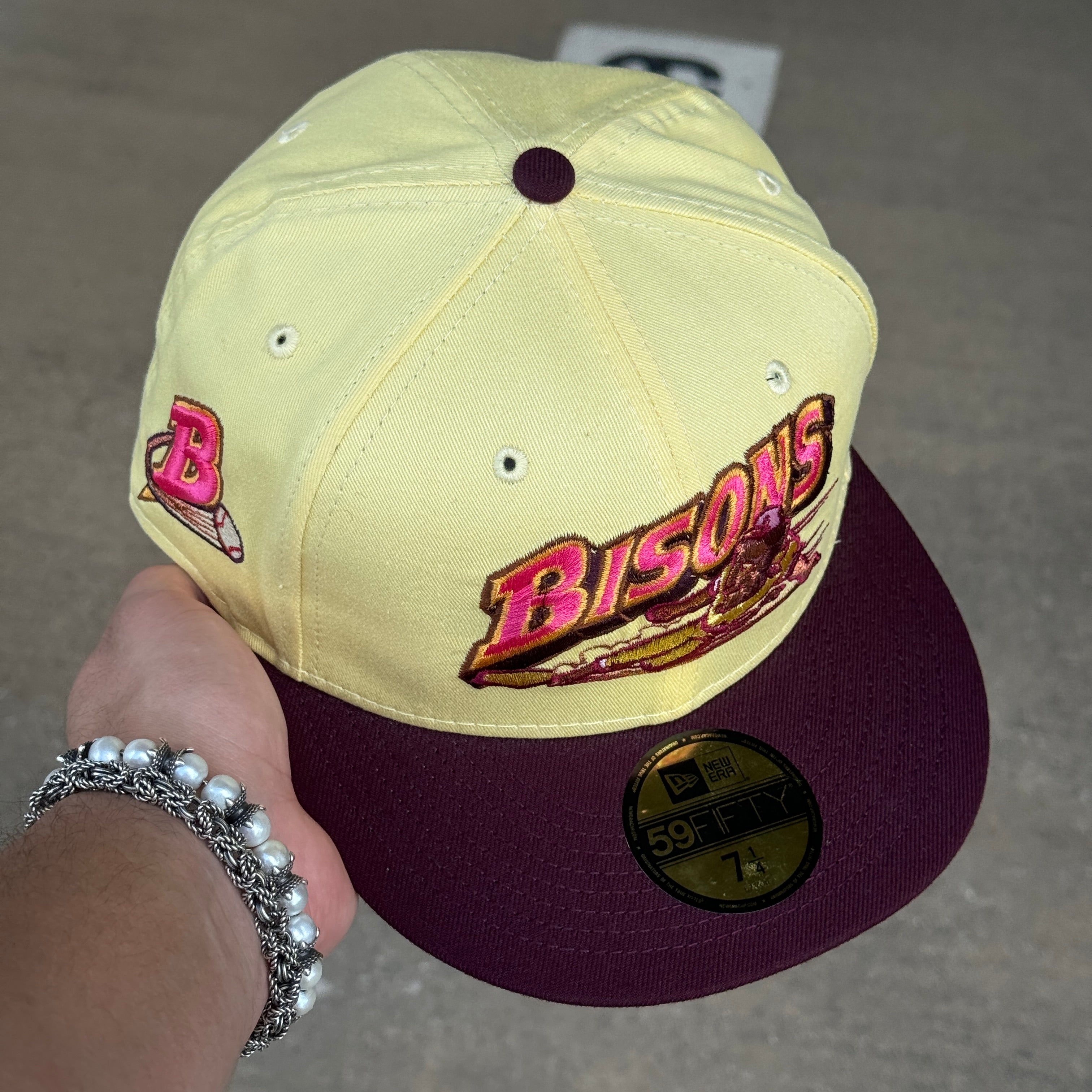 NEW 1/4 Yellow Buffalo Bisons B Logo Minor League 59fifty New Era Fitted Hat Cap