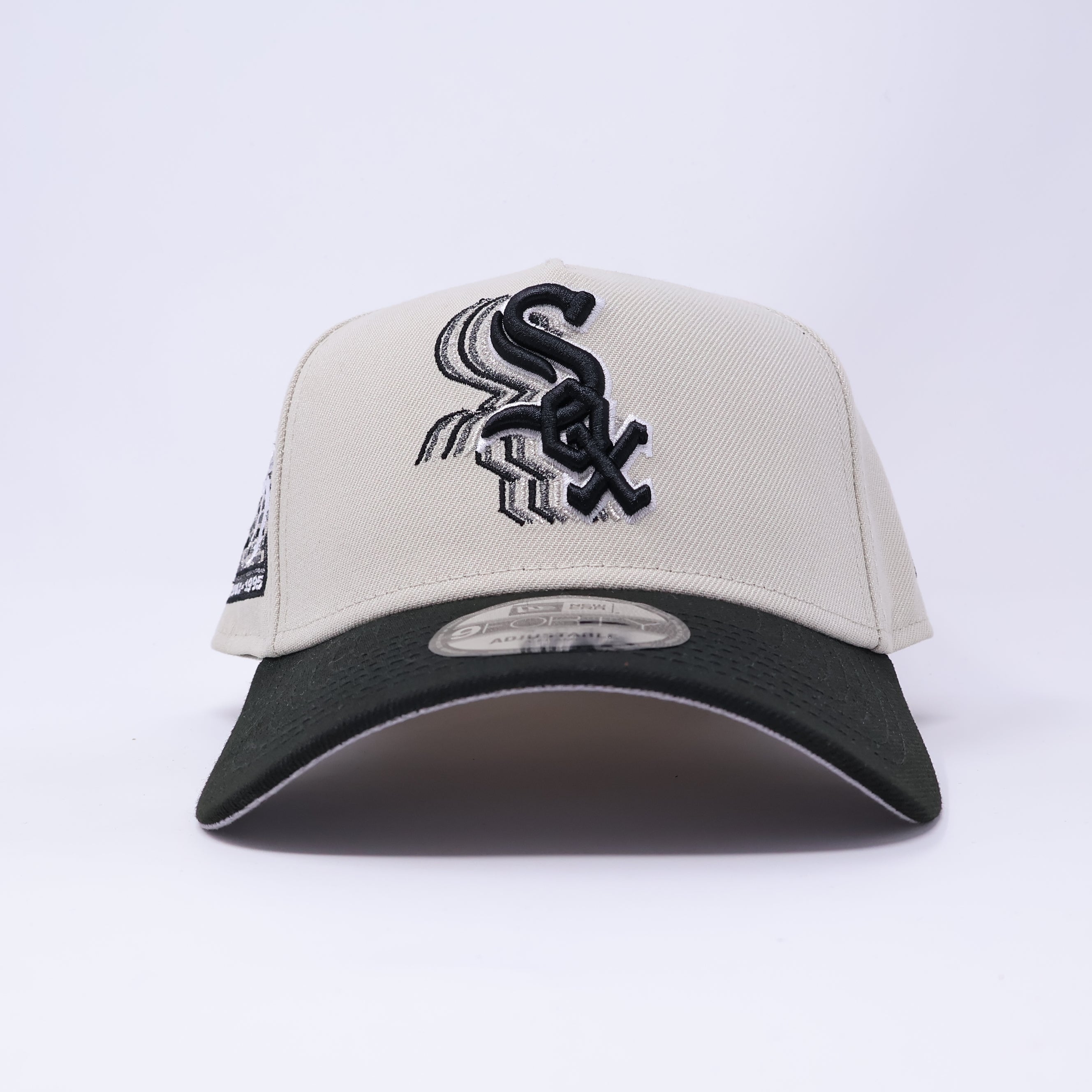 NWT Chrome Chicago White Sox 95 Years 9Forty A-Frame New Era Adjustable Snapback Hat 5 Panel
