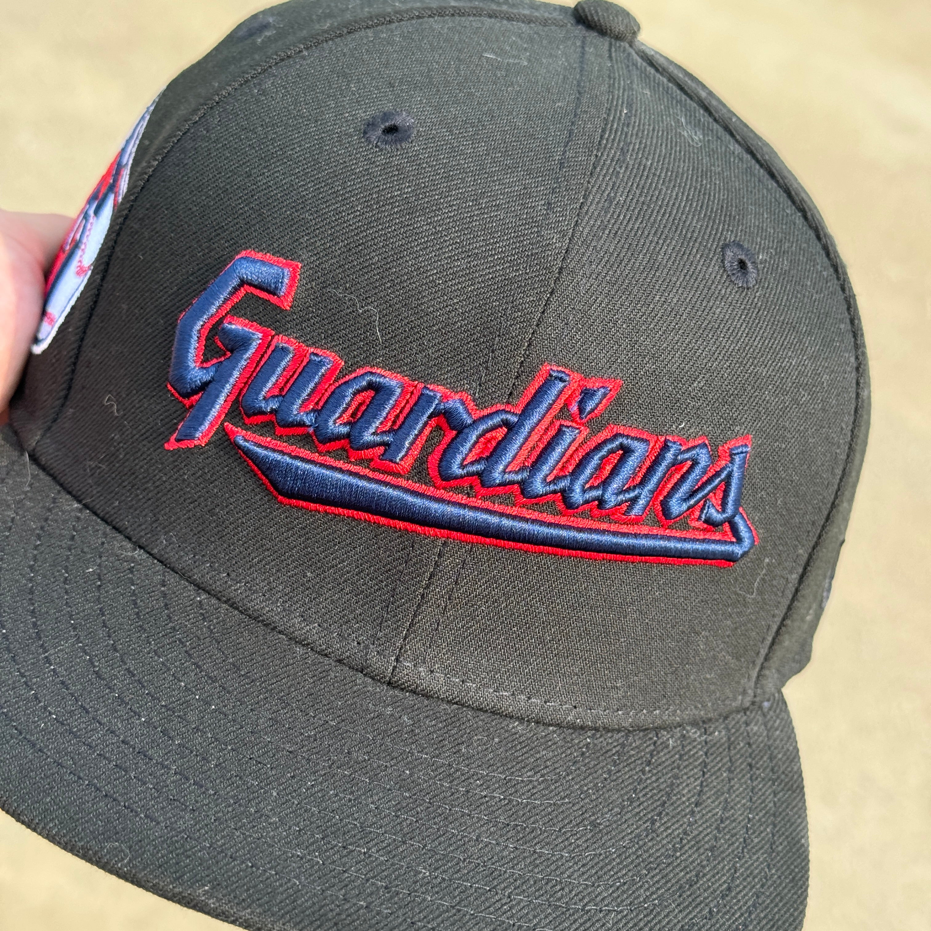 7 3/8 USED Black Cleveland Guardians Indians MLB 59fifty New Era Fitted Hat Cap