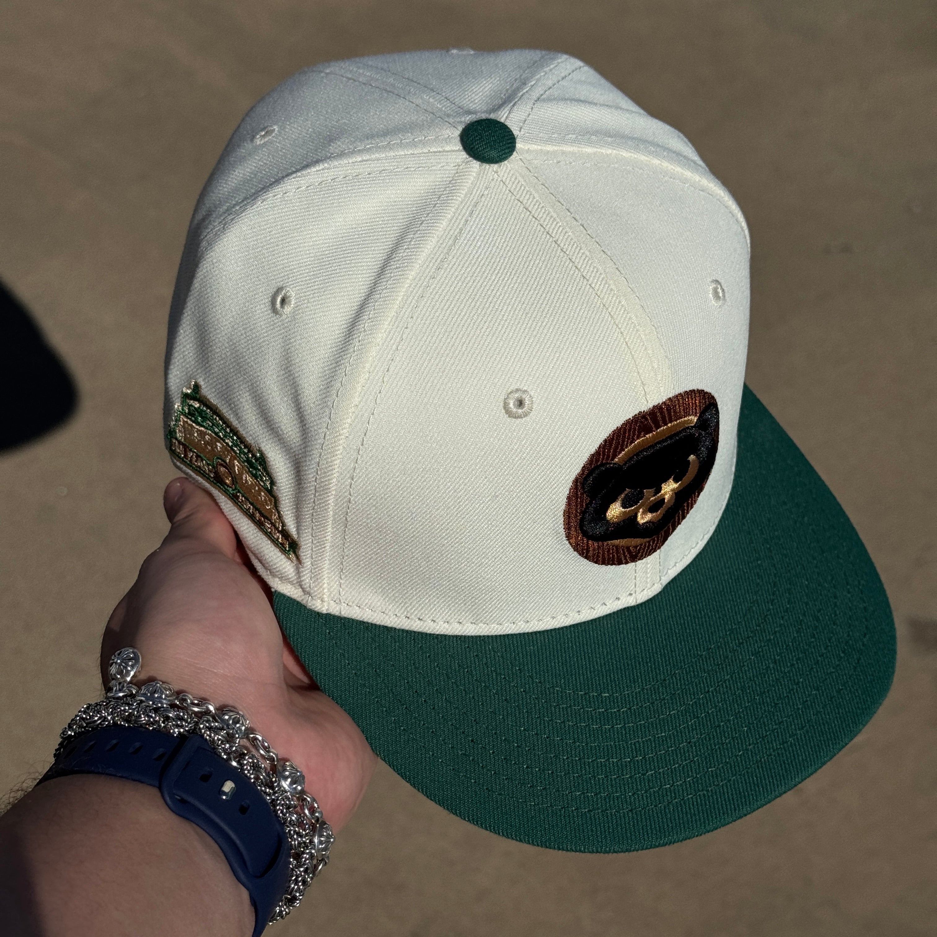 USED 1/8 Chrome Chicago Cubs Wrigley Field 59fifty New Era Fitted Hat Cap