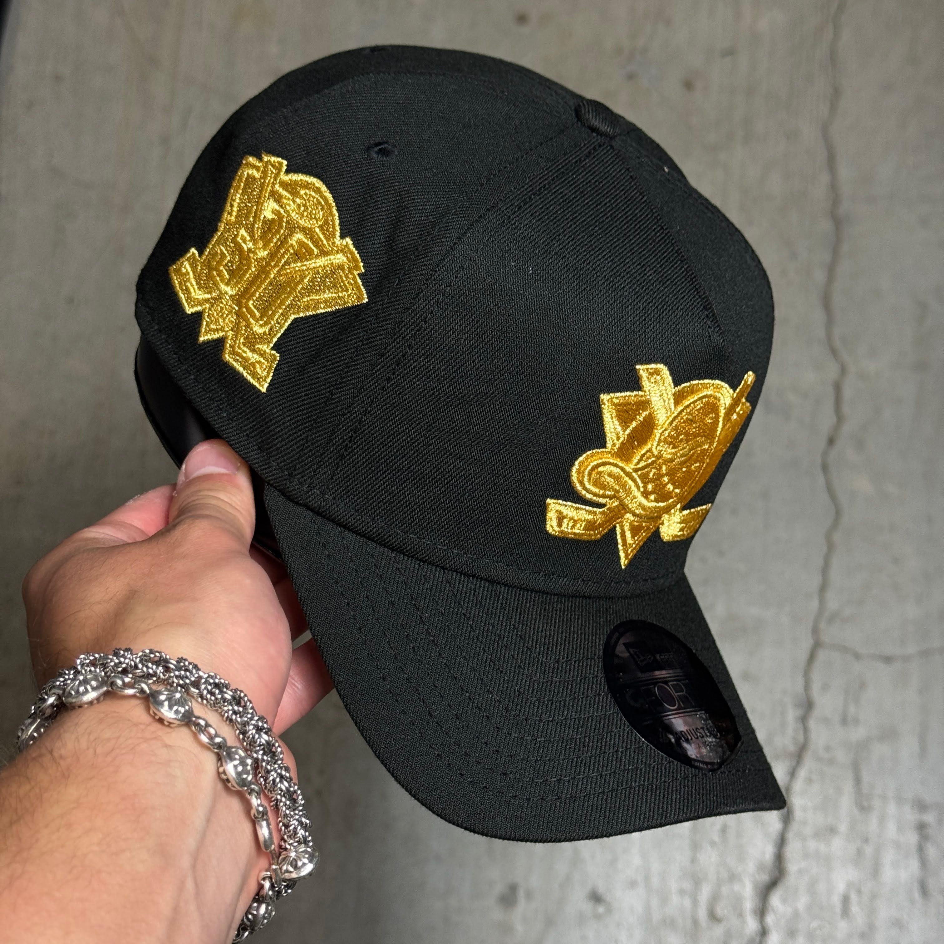 NWT Black Anaheim Ducks NHL 9Forty New Era Adjustable Snapback Hat 5 Panel