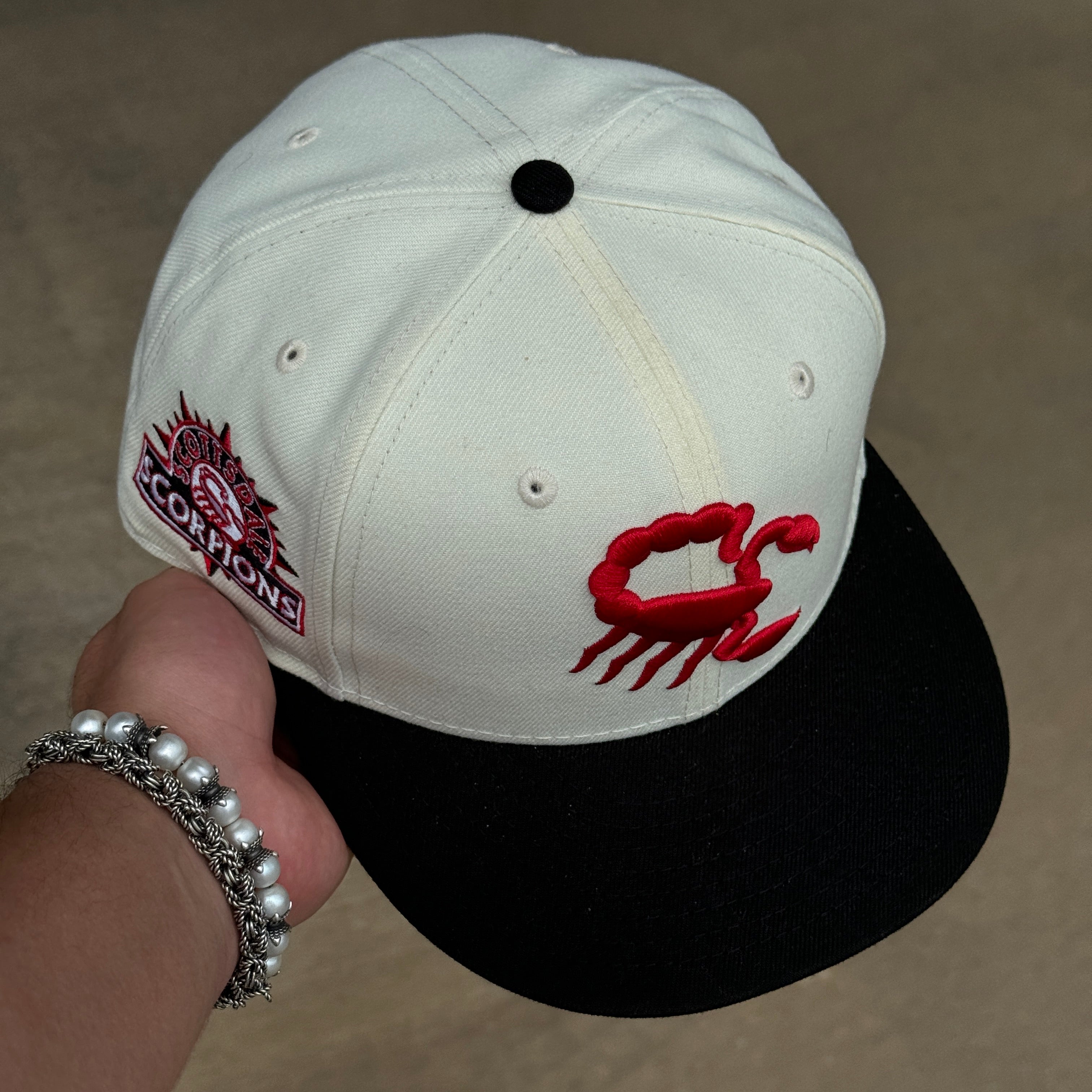 USED 3/4 Chrome Red Scottsdale Scorpions 59fifty New Era Fitted Hat Cap