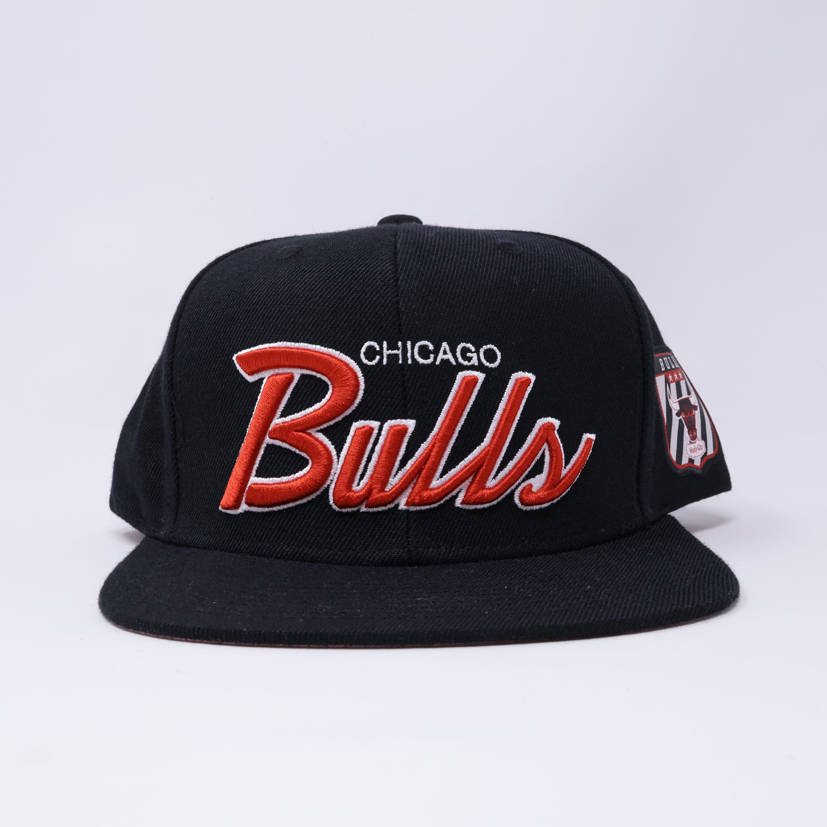 NEW Black Chicago Bulls NBA Windy city Vintage Mitchell and Ness Adjustable