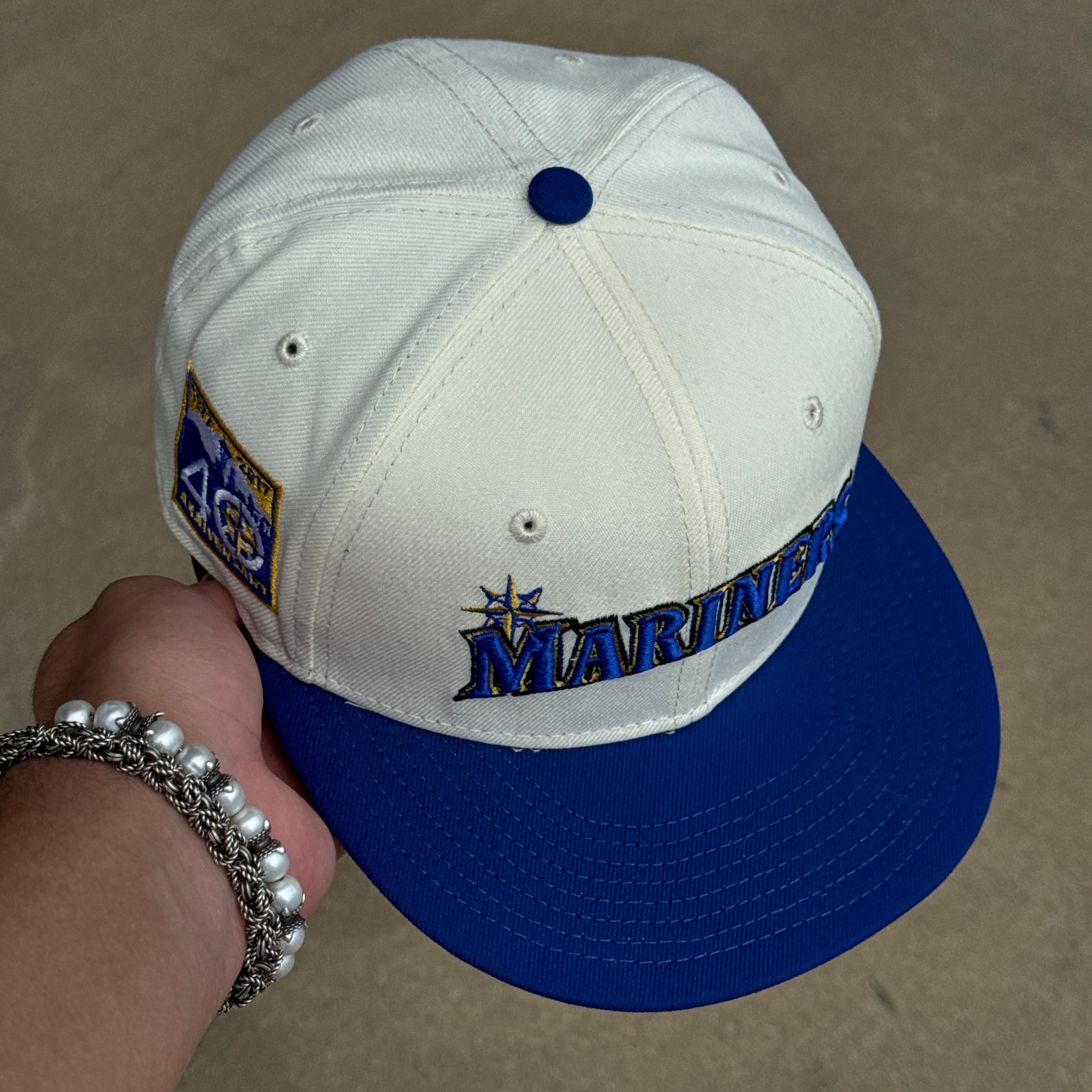 USED 1/8 Chrome Seattle Mariners 40th Anniversary 59fifty New Era Fitted Hat Cap