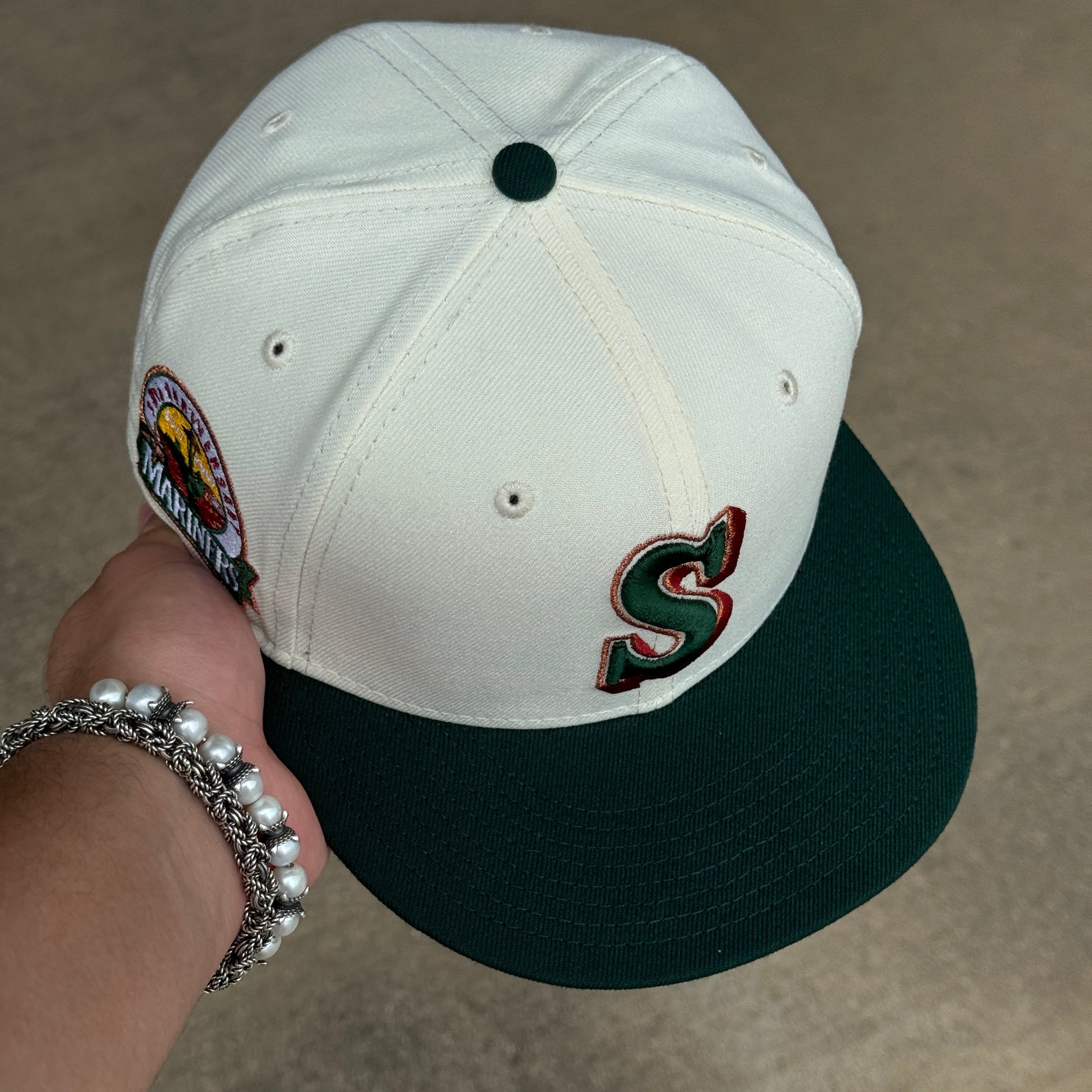 USED 1/8 Chrome Seattle Mariners 30th Anniversary 59fifty New Era Fitted Hat Cap