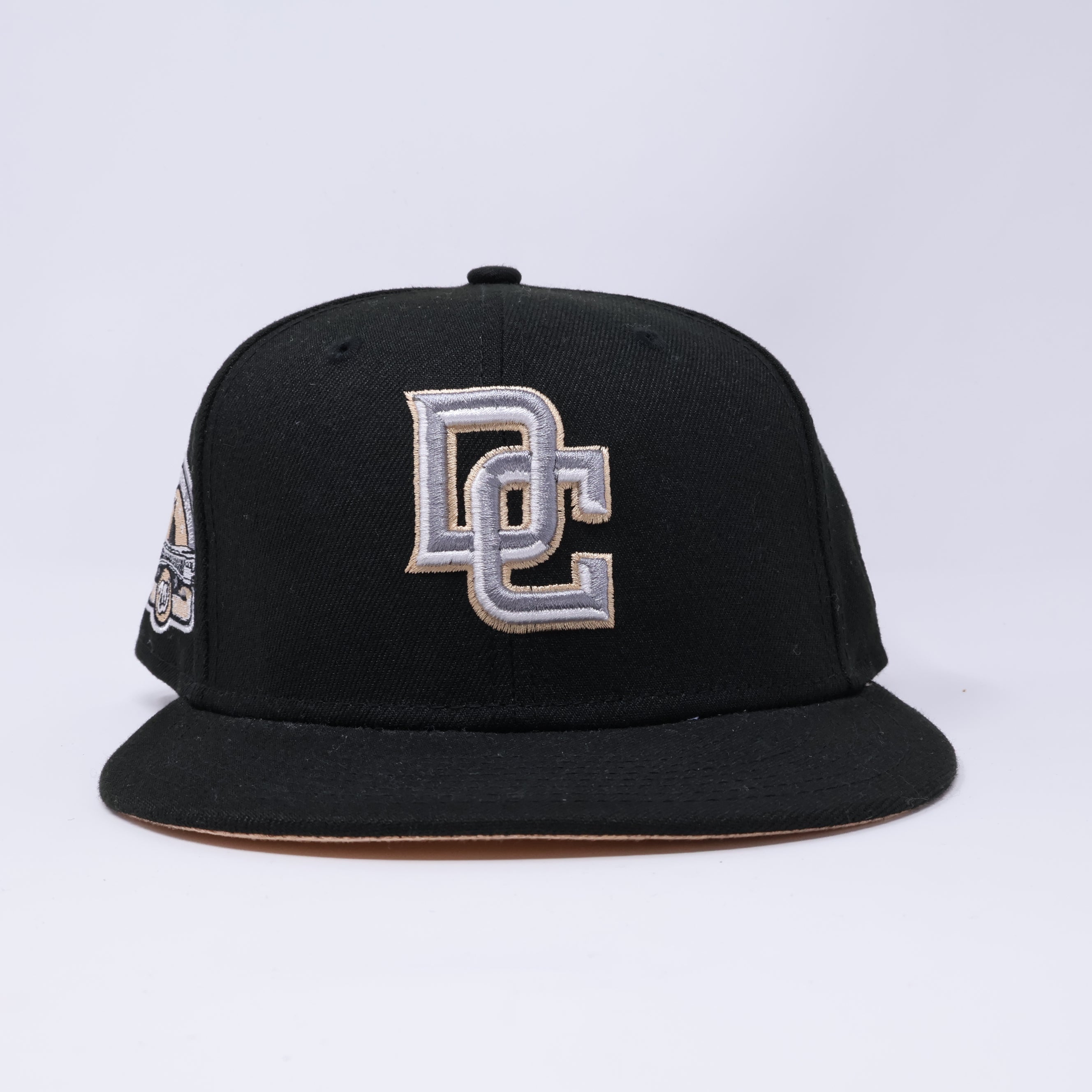 USED 1/8 Black Washington Nationals Kennedy Memorial 59fifty New Era Fitted Hat Cap