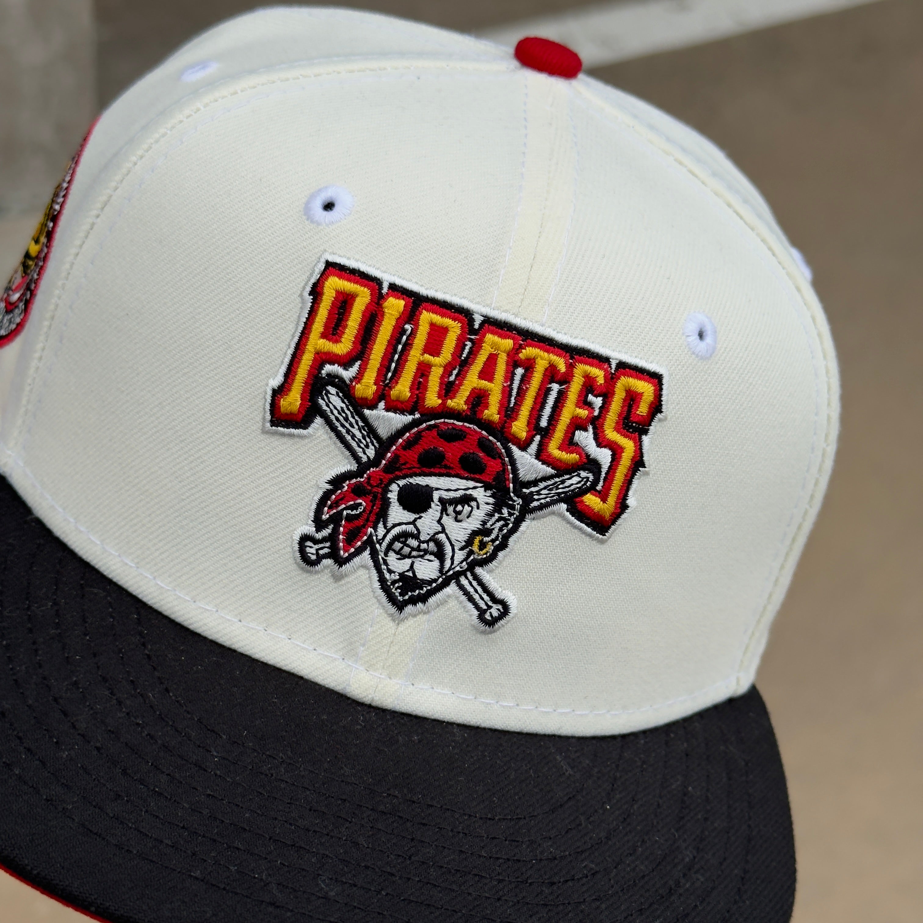 1/8 USED Chrome Pittsburg Pirates Three Rivers Stadium 59fifty New Era Fitted Hat Cap