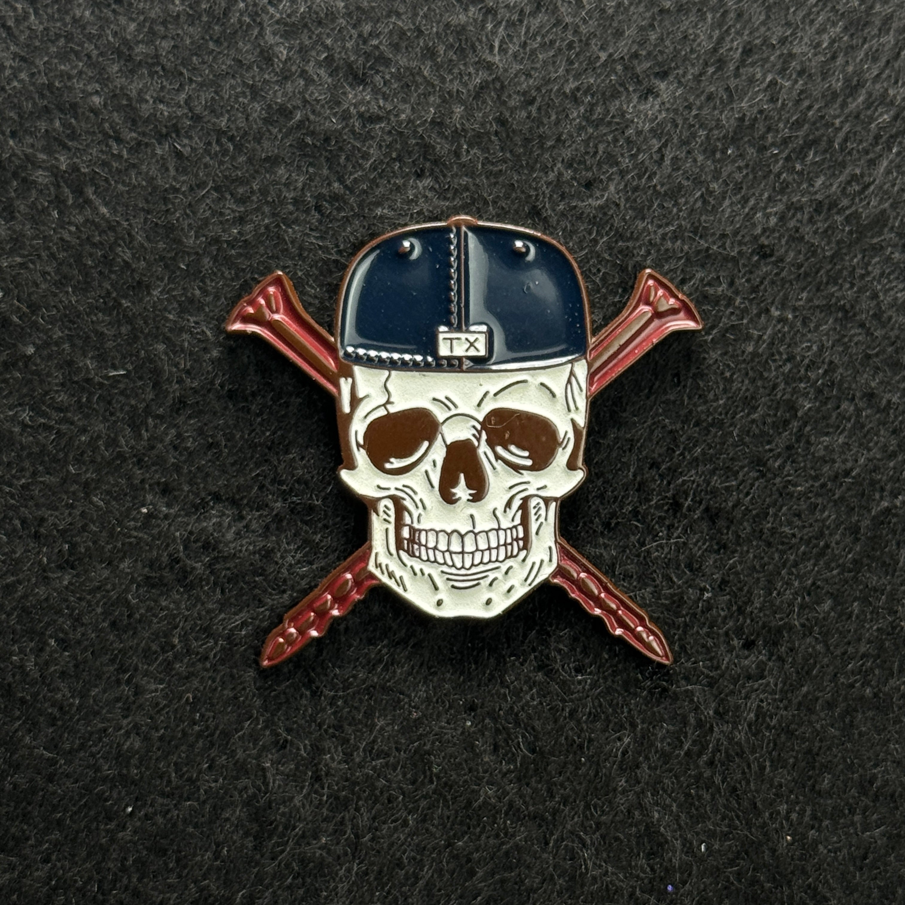 TXFitted Skull Screws Navy Dome Maroon Screws/Plating Graphic Pin (GITD)