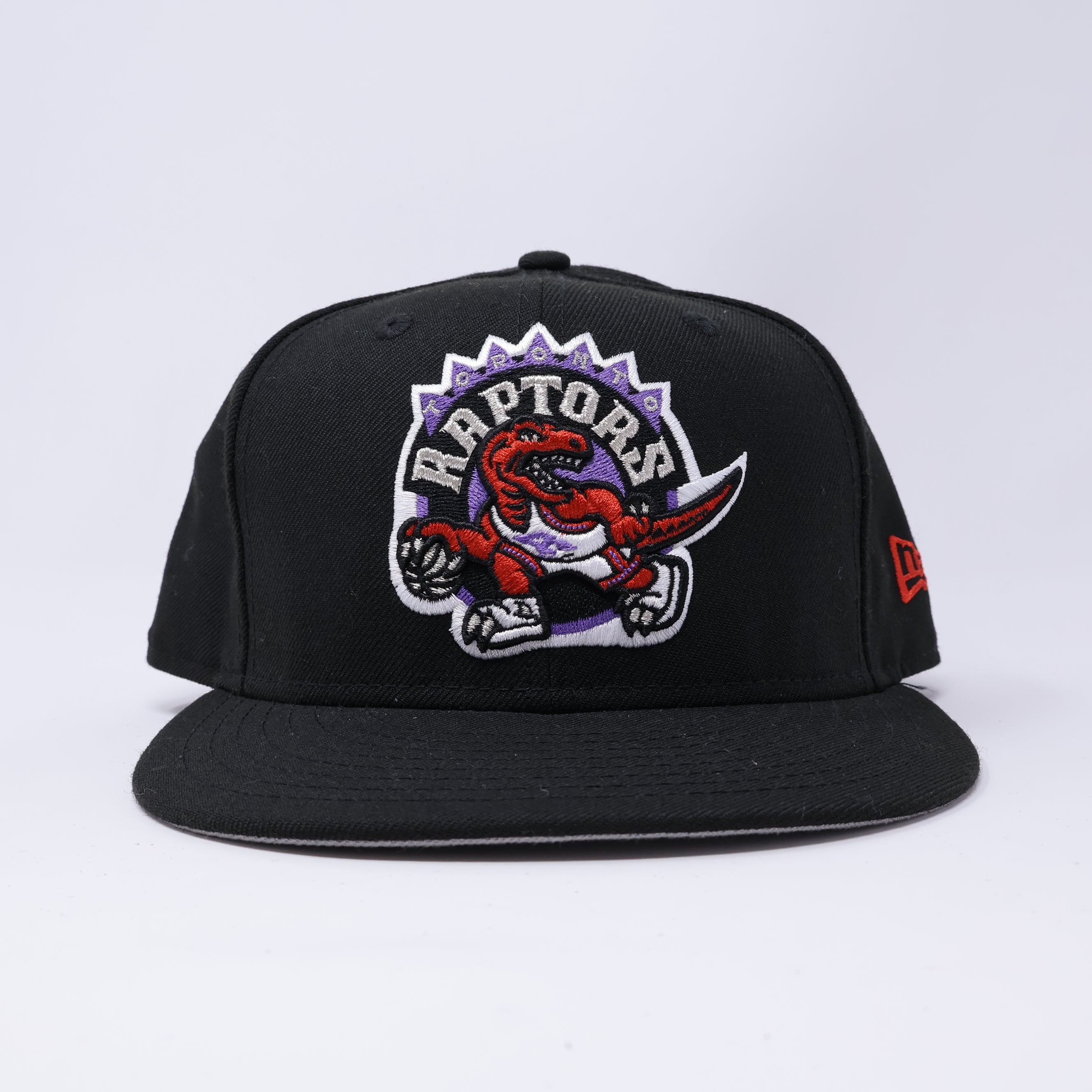 USED 5/8 Black Toronto Raptors NBA 59fifty New Era Fitted Hat Cap