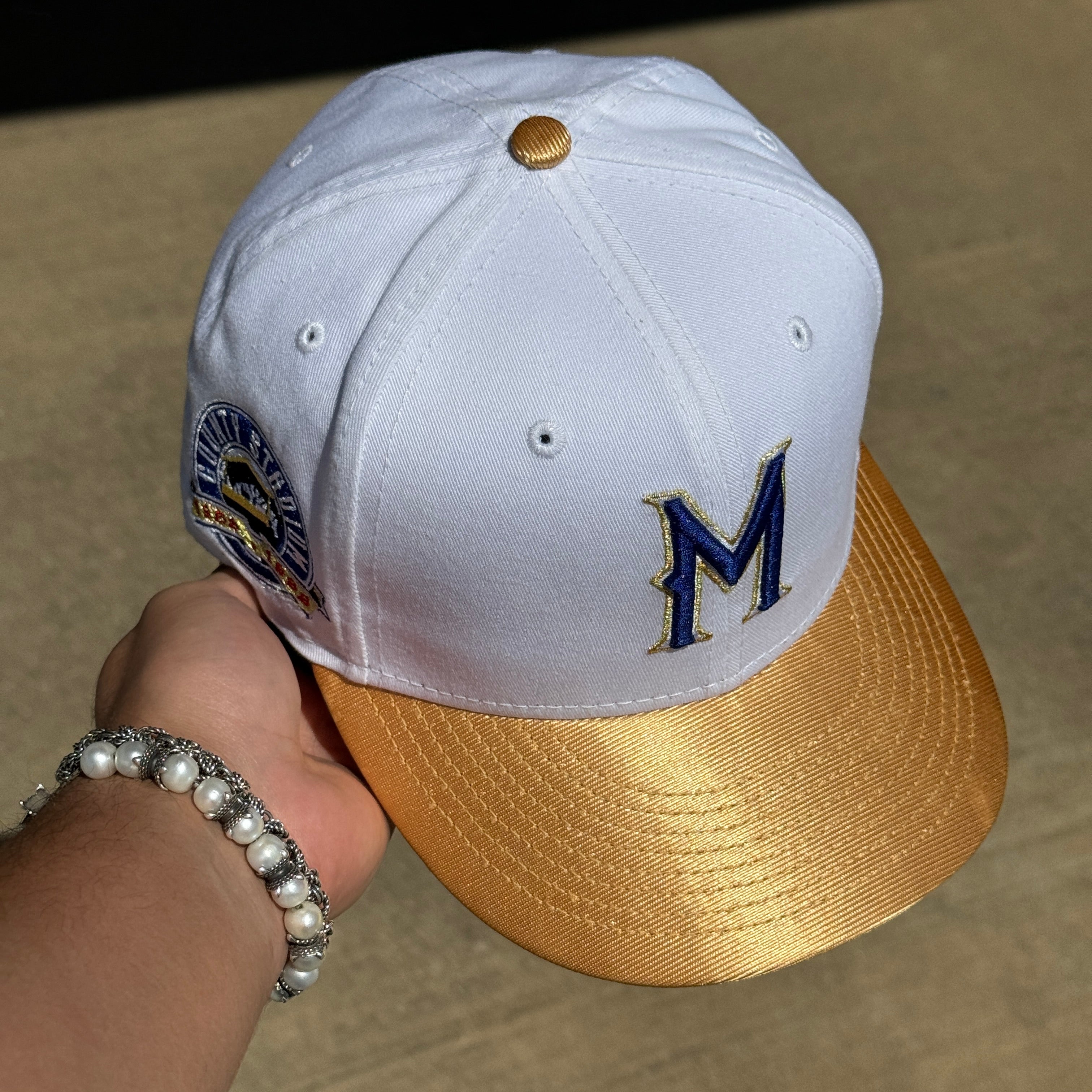 USED 3/8 White Milwaukee Brewers County Stadium 59fifty New Era Fitted Hat Cap