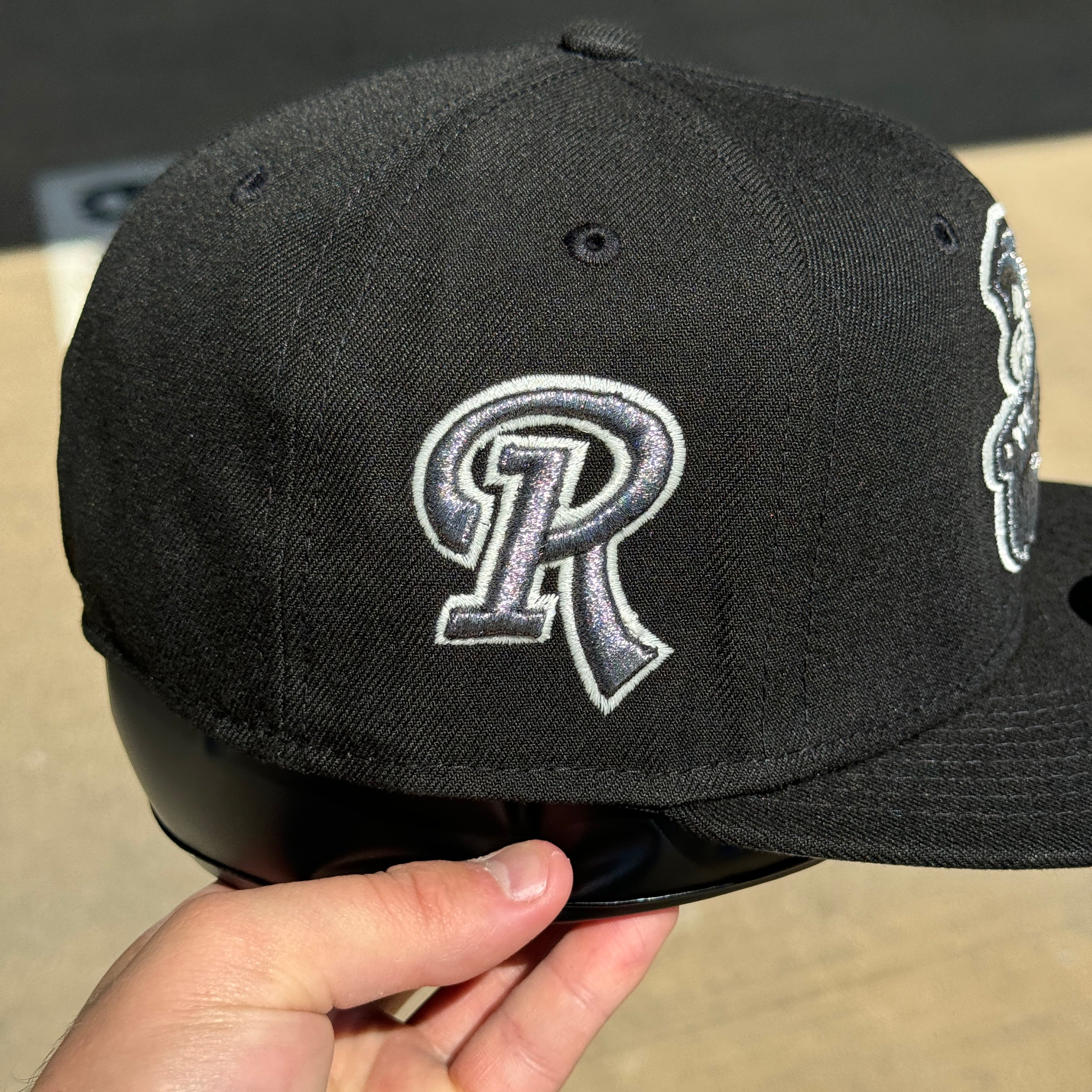 NEW 7 Black Rochester Red Wings R Logo Minor League 59fifty New