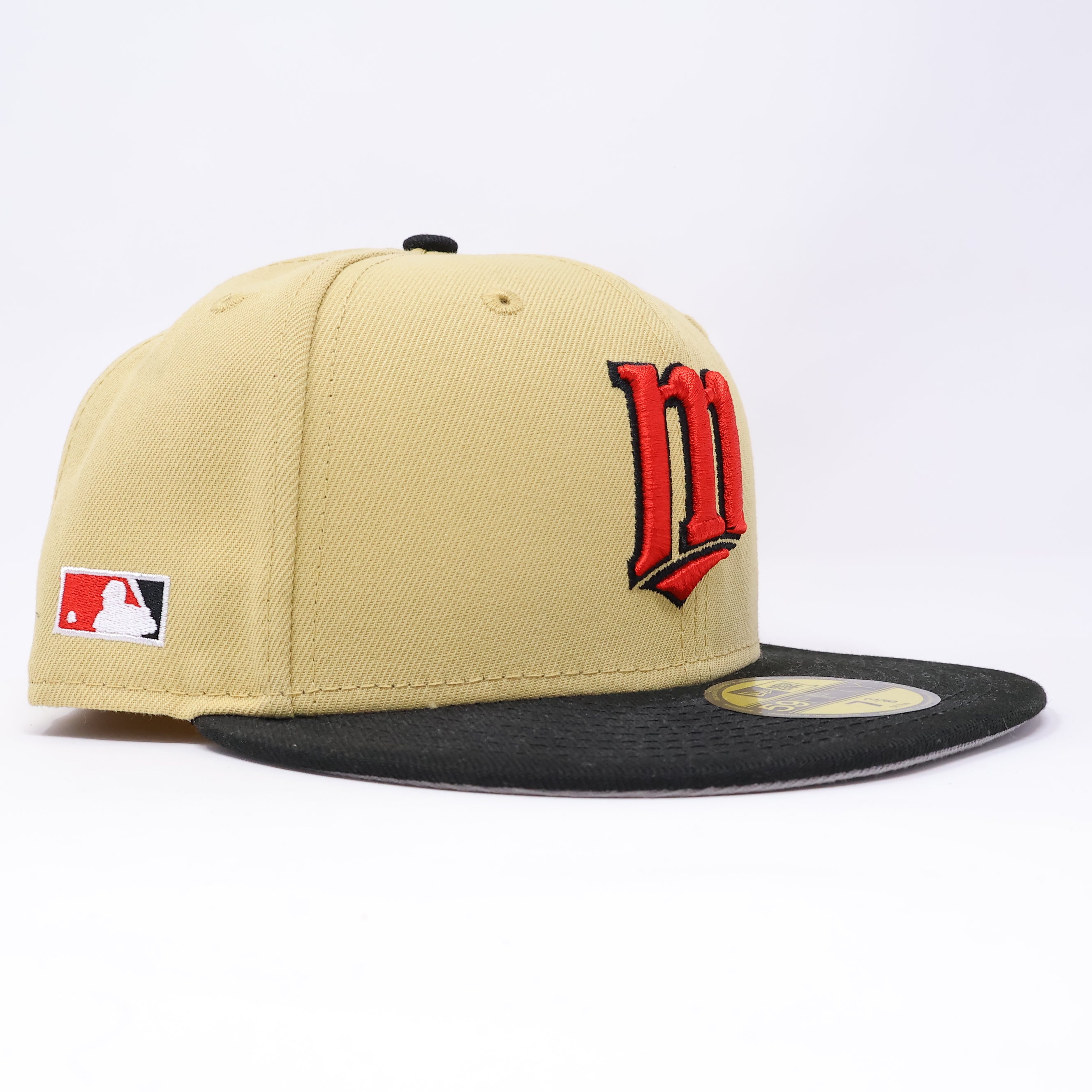 NWT 3/8 Khaki Minnesota Twins Side Batterman 59fifty New Era Fitted Hat Cap